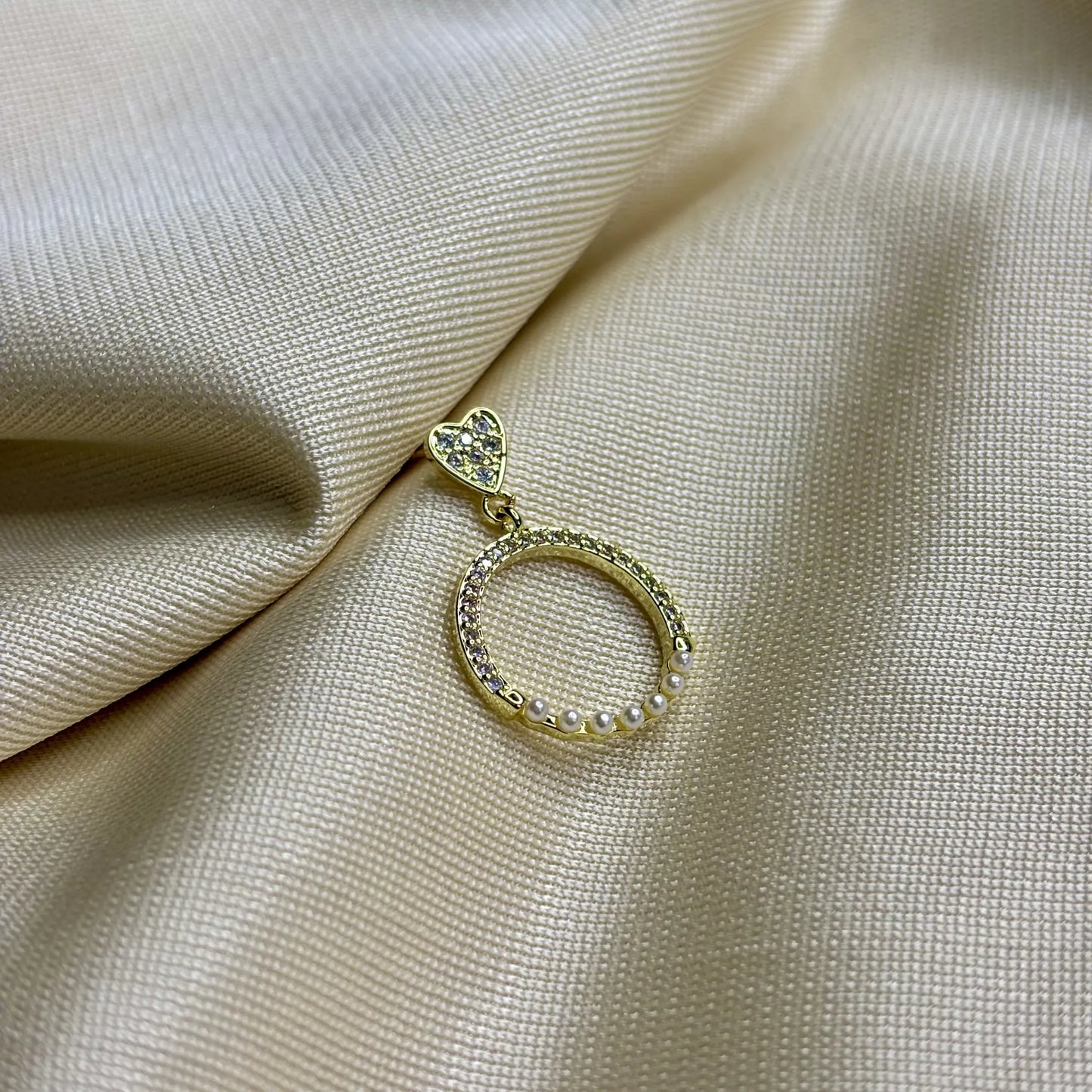 Heart-Linked Pearl Circle Earrings | ER-T1-010
