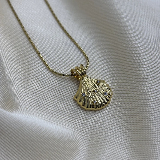 Golden Shell Pendant Necklace | NK-N2-007