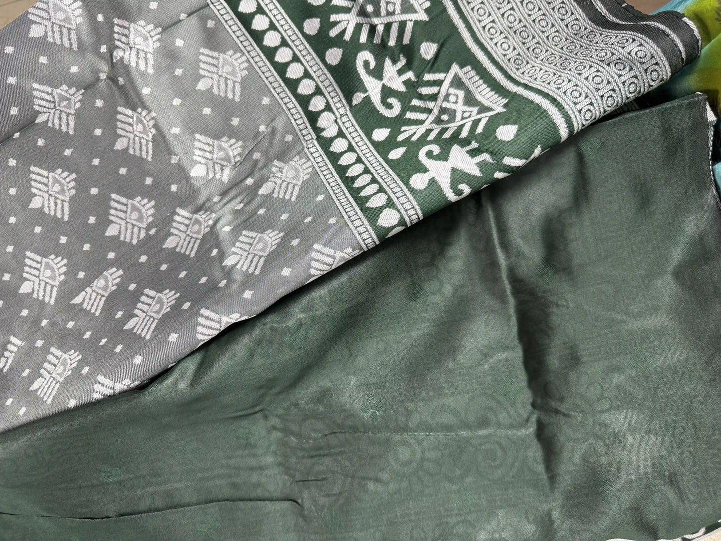 Winter Silk - Rich Dark Green Cotton Silk Saree with Silver Zari work