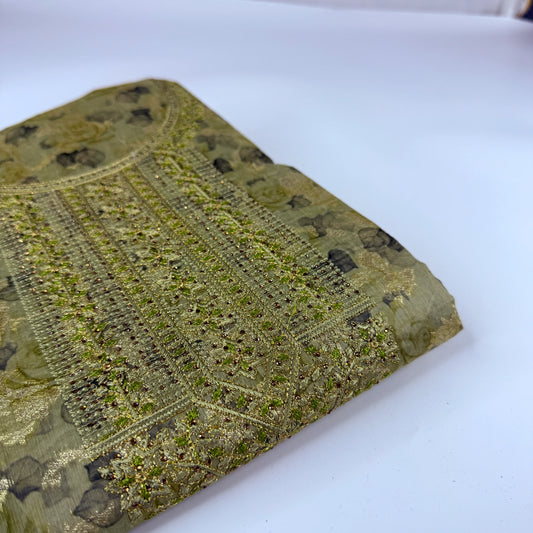 Verdant Rose – Unstitched Suit Set with Floral Print and Ombre Dupatta | Q0-004