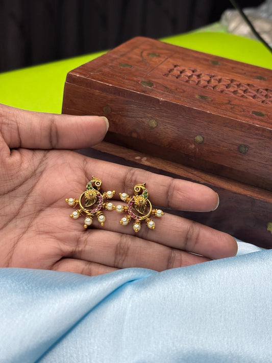 Classic Peacock & Pearl Stud Earrings (SKU: B5-T-003)