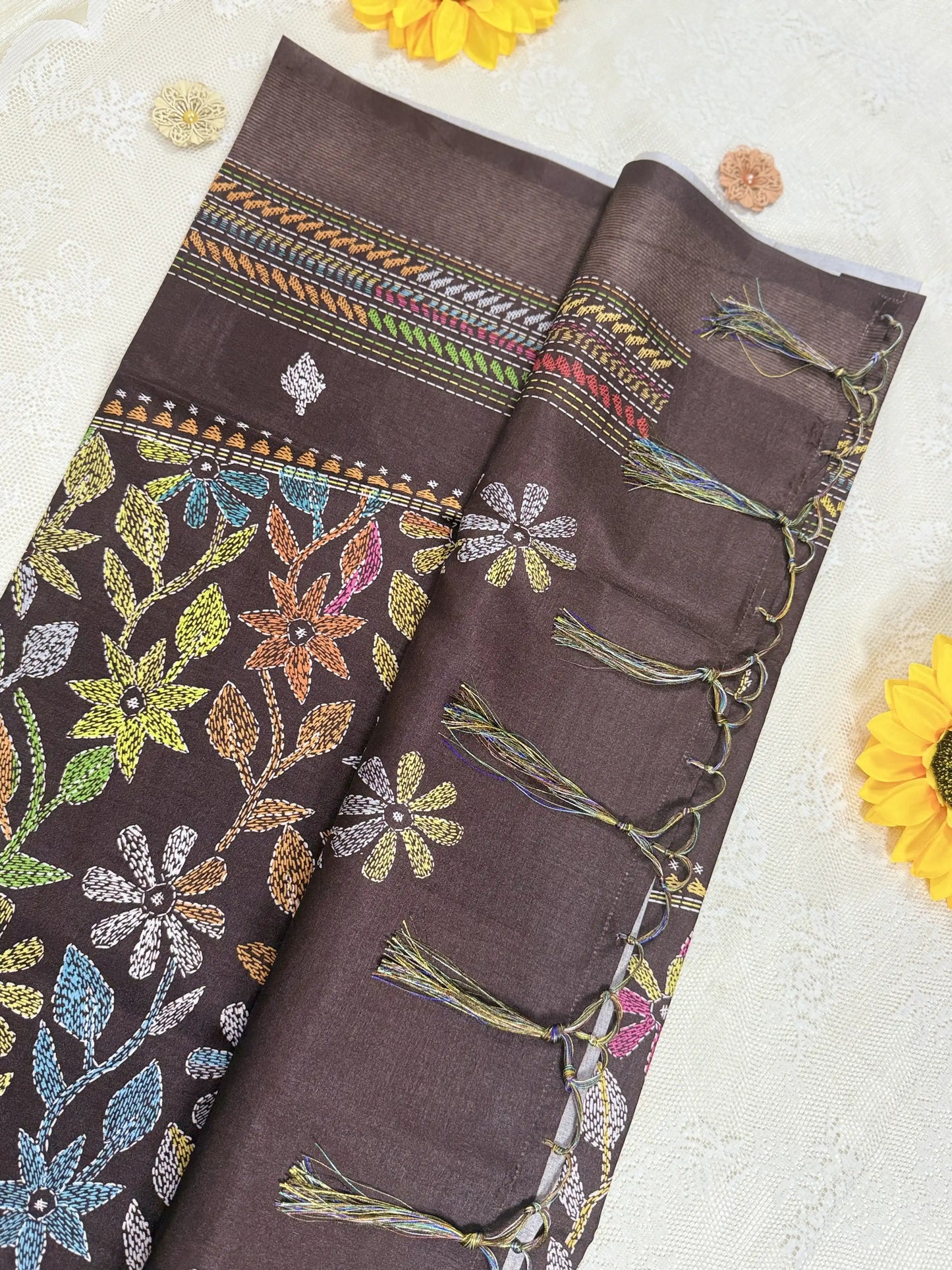 Coffee Brown Kanta Print Manipuri Silk Saree with Metallic Brown Border and Kanta Floral Pallu