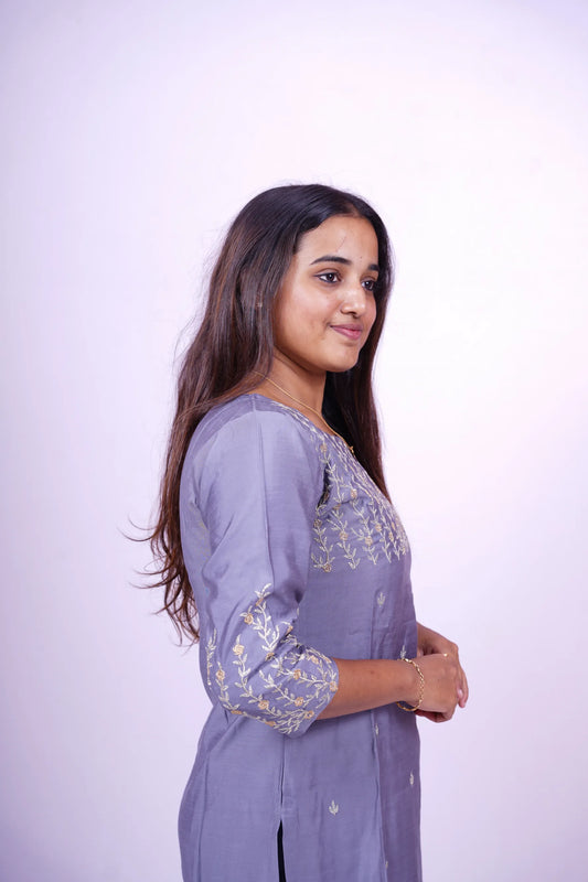 Elegant Lavender Embroidered Kurthi| Co-ords |R2-005