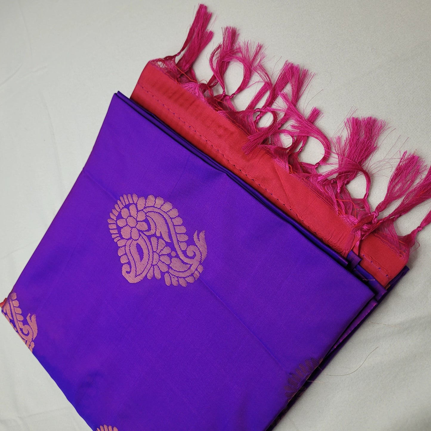 Royal Purple & Red – Handloom Saree with Floral Pallu and Paisley Motifs | H4-002