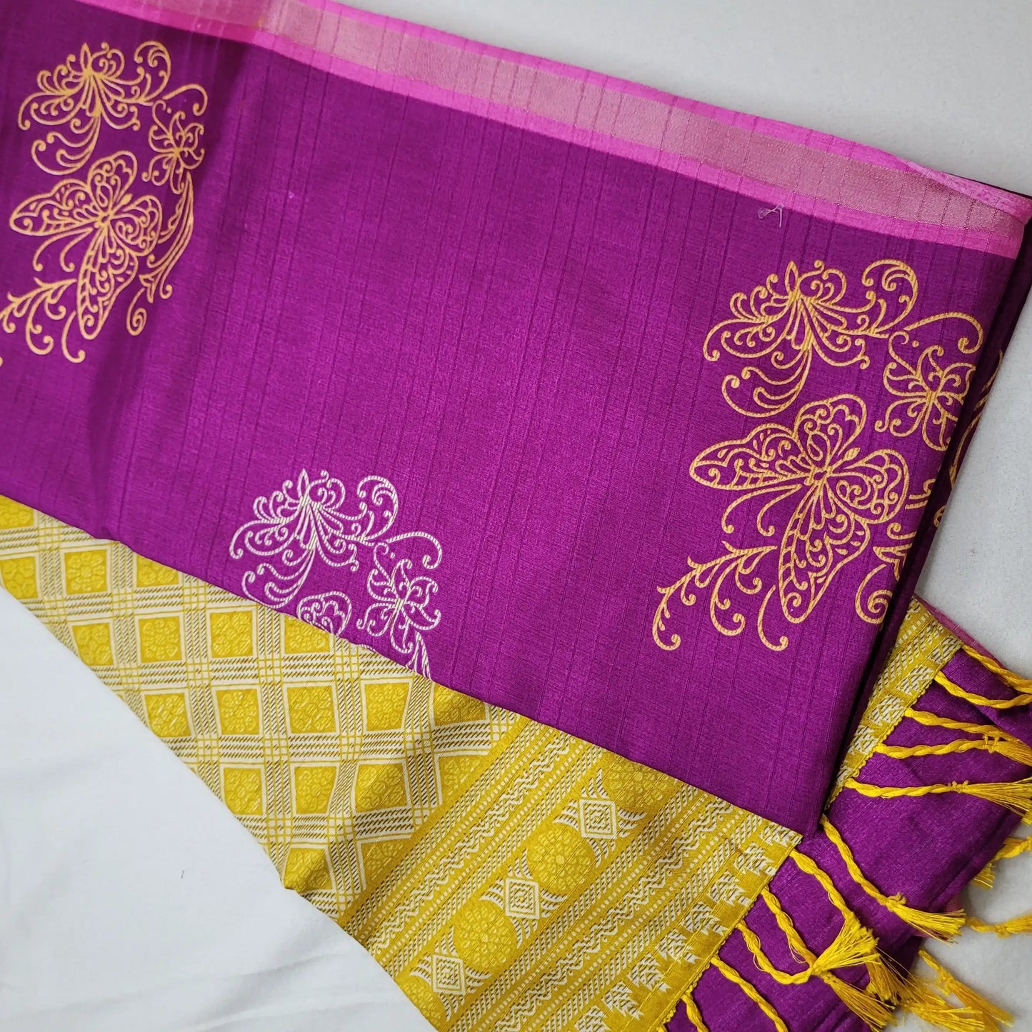 Royal Plum & Beige – Handloom Saree with Ikat Pallu and Geometric Body - H0-001