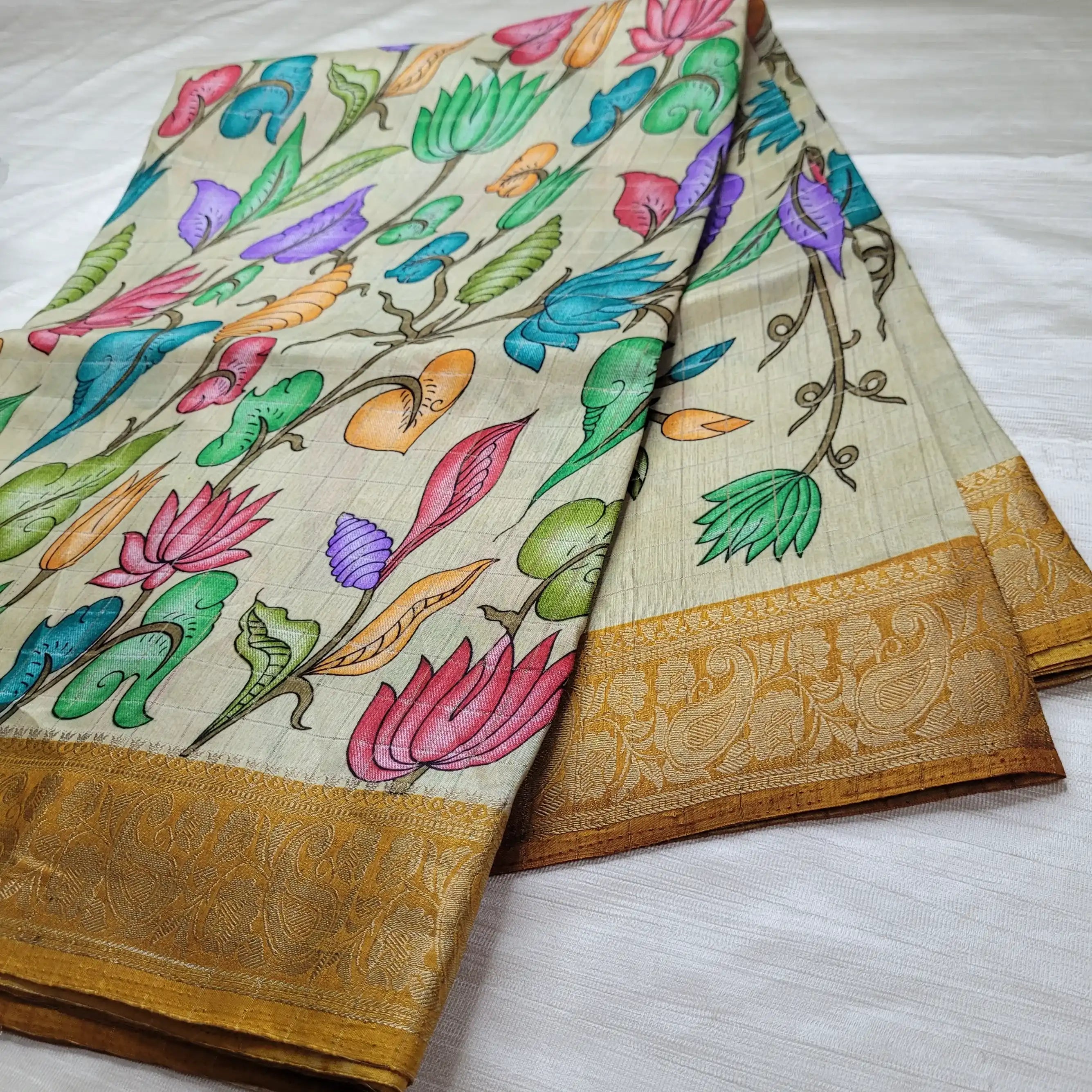 Elegant Beige Kalamkari Saree with Gold Border |N3-002