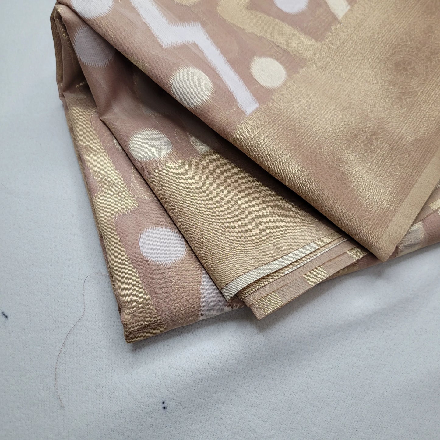 Dusty Rose Linen Saree with Geometric Prints | P2-001