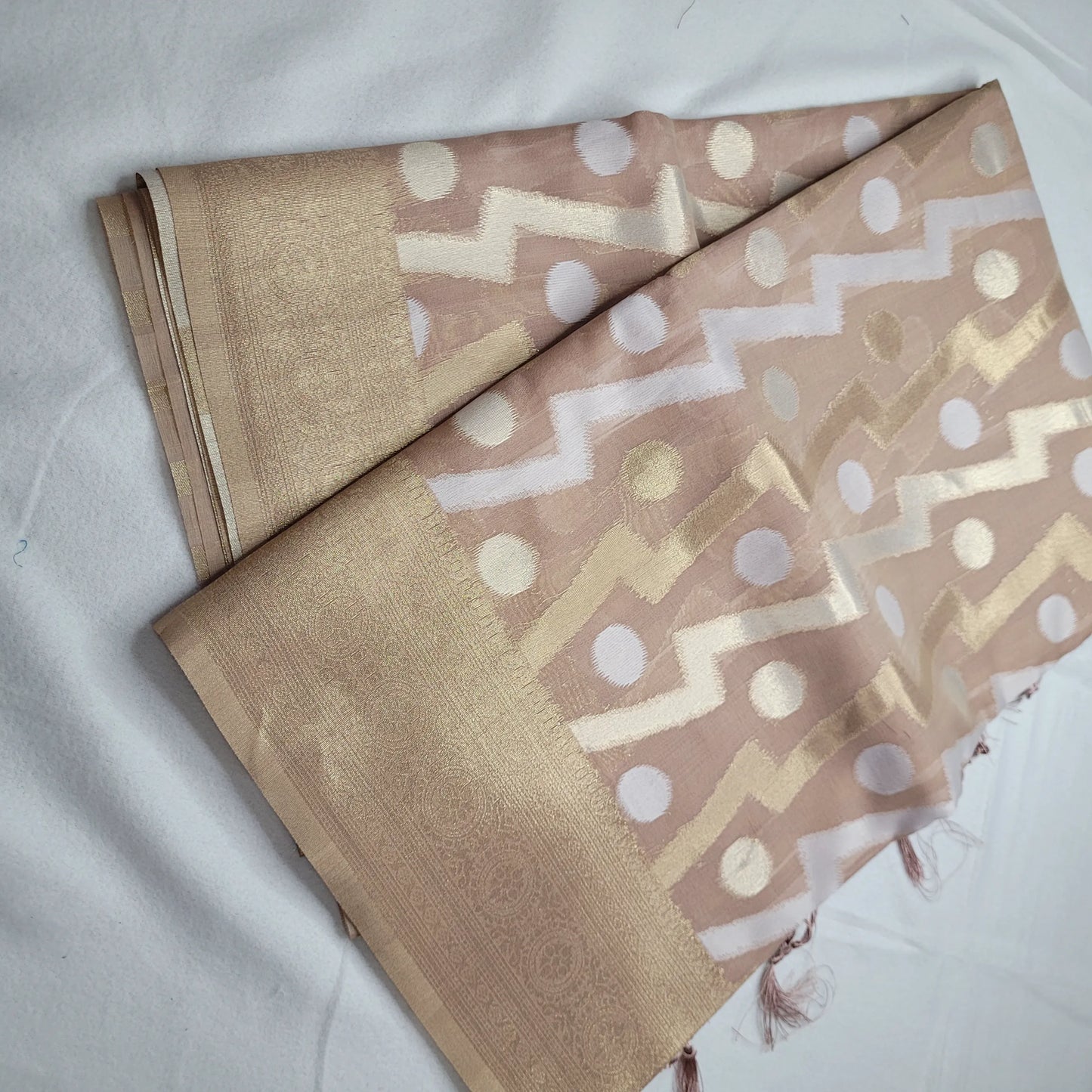 Dusty Rose Linen Saree with Geometric Prints | P2-001