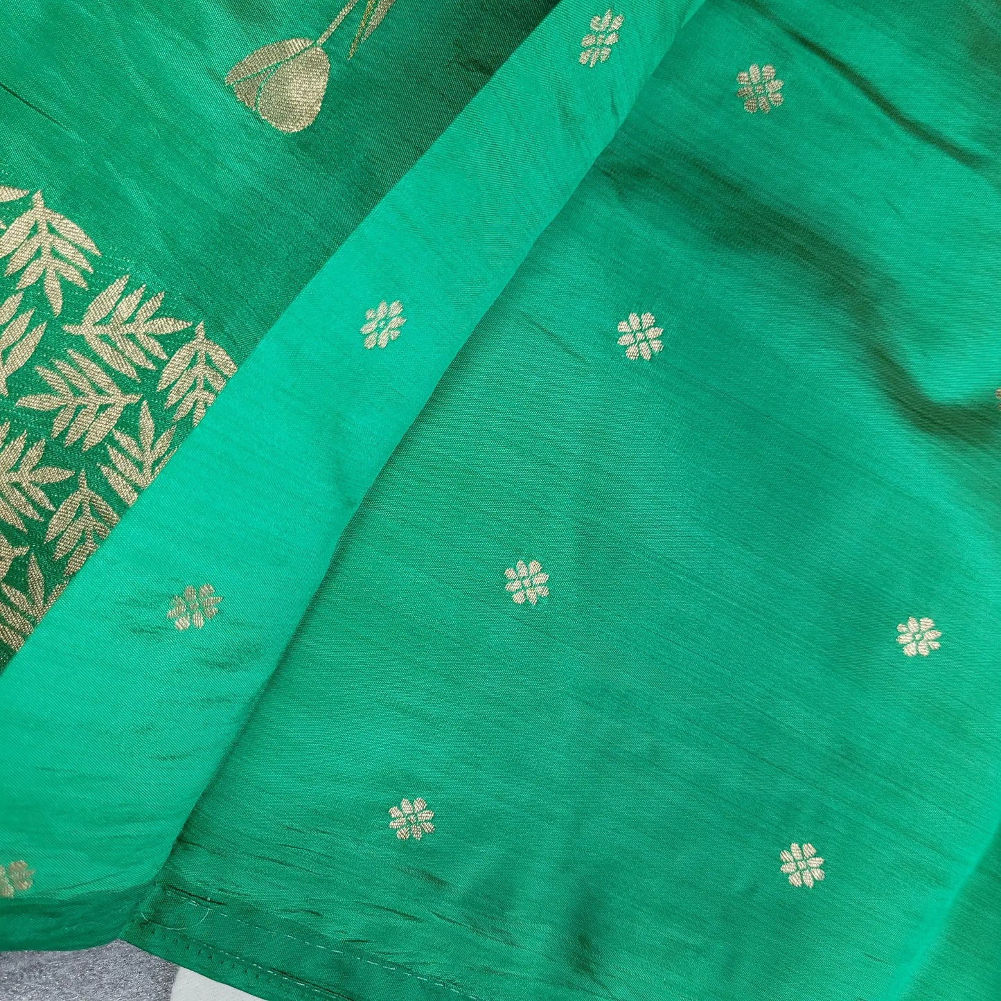 Green Tussar Silk Saree with Intricate Gold Border | O3-001