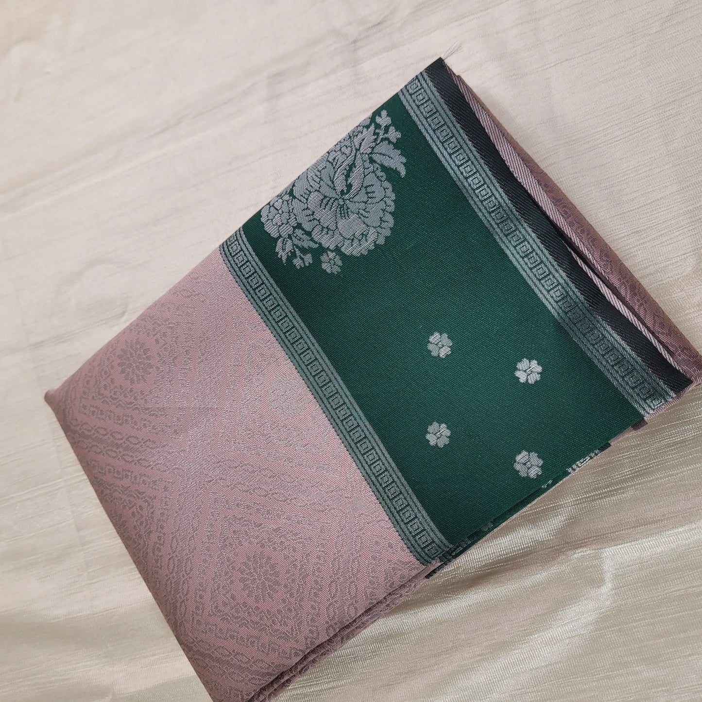 Art Silk Saree with Woven Body and Forest Green Pallu | M2-001
