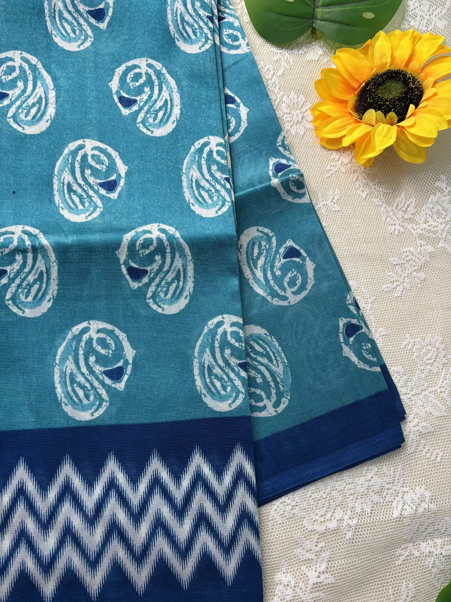 Bright Teal Blue Silk Soft Cotton Saree with Mango Motif Body and Zig Zag pattern Navy Blue Border and pallu