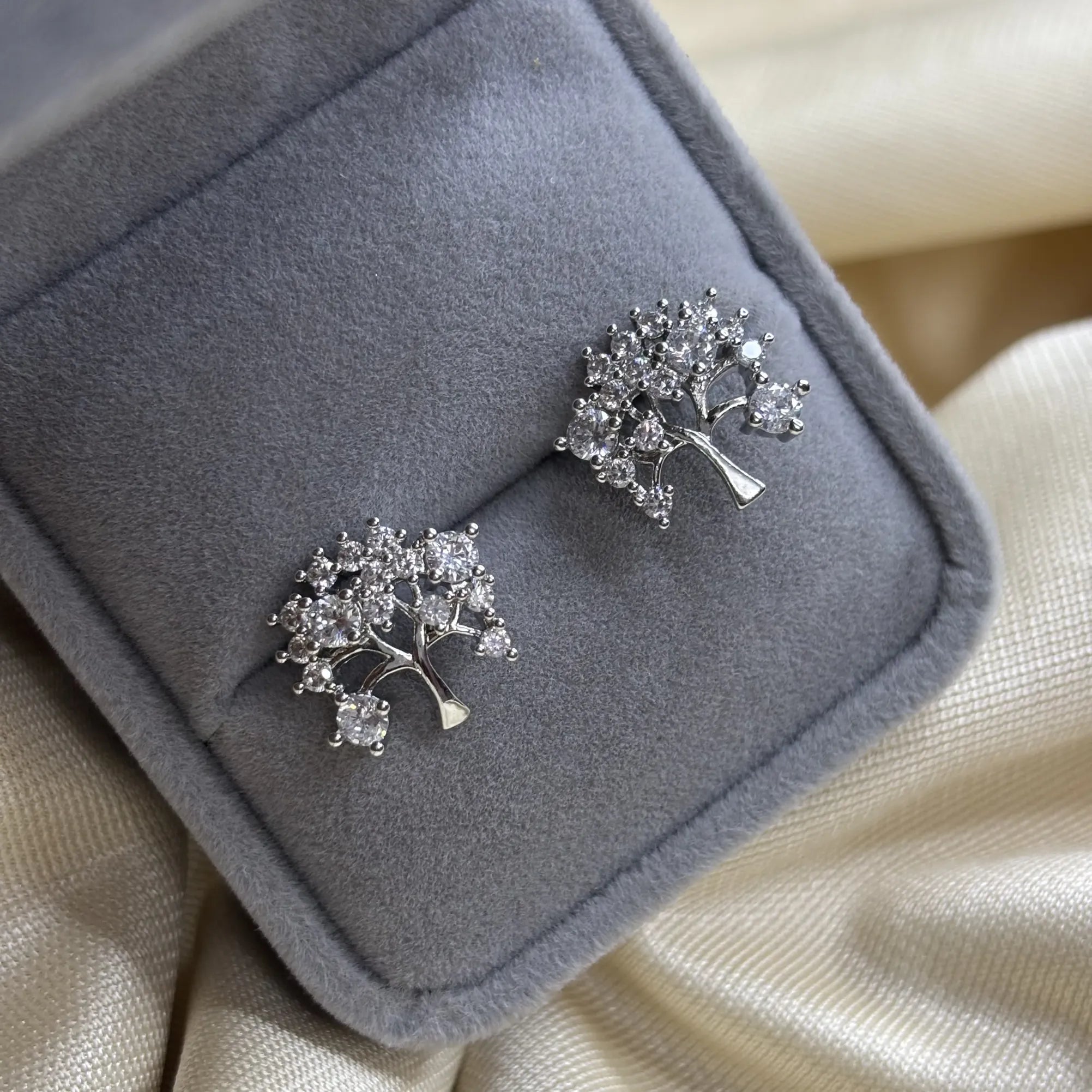 Silver Tree of Life Stud Earrings | ER-T1-002