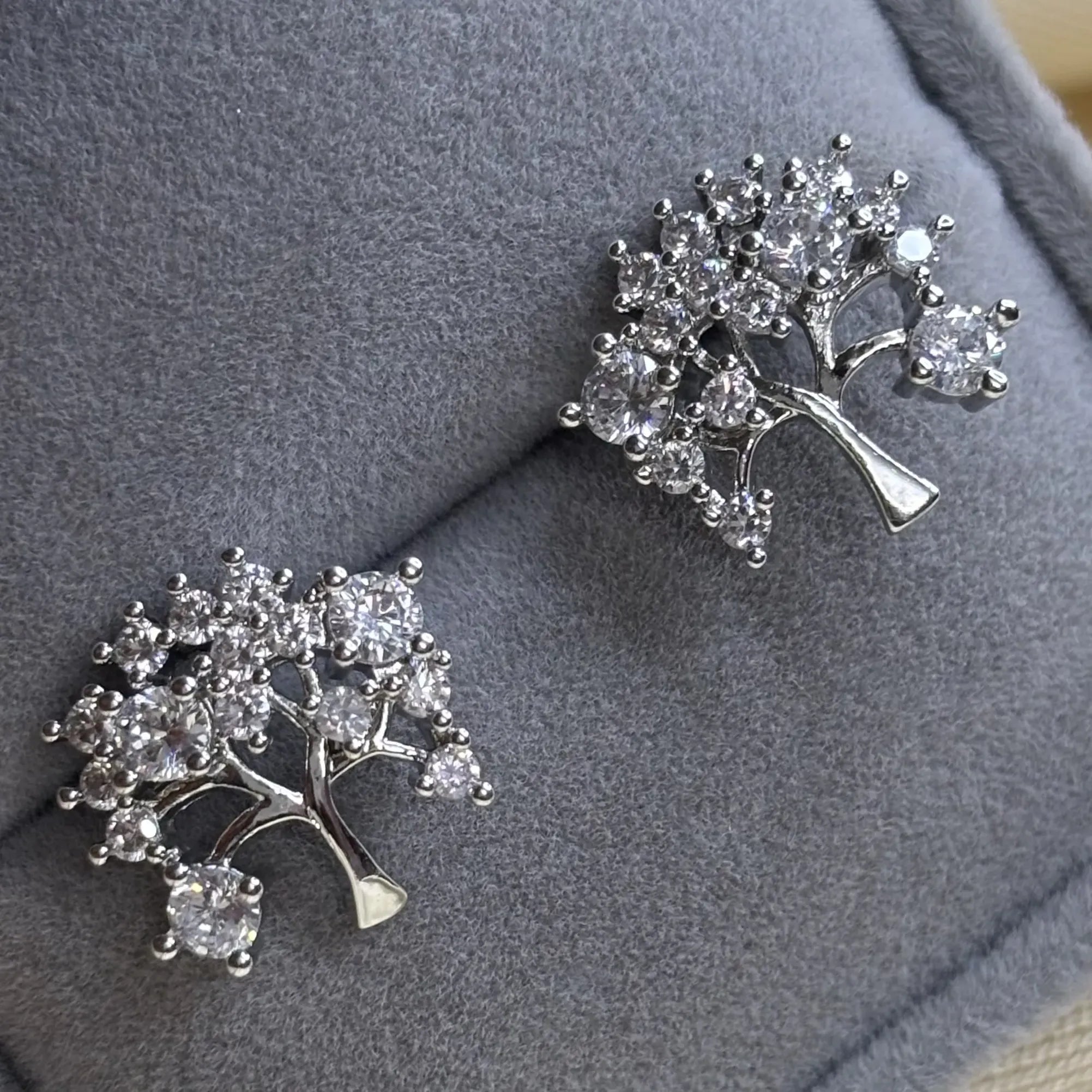 Silver Tree of Life Stud Earrings | ER-T1-002