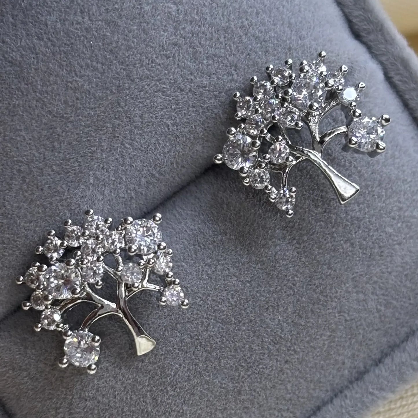 Silver Tree of Life Stud Earrings | ER-T1-002