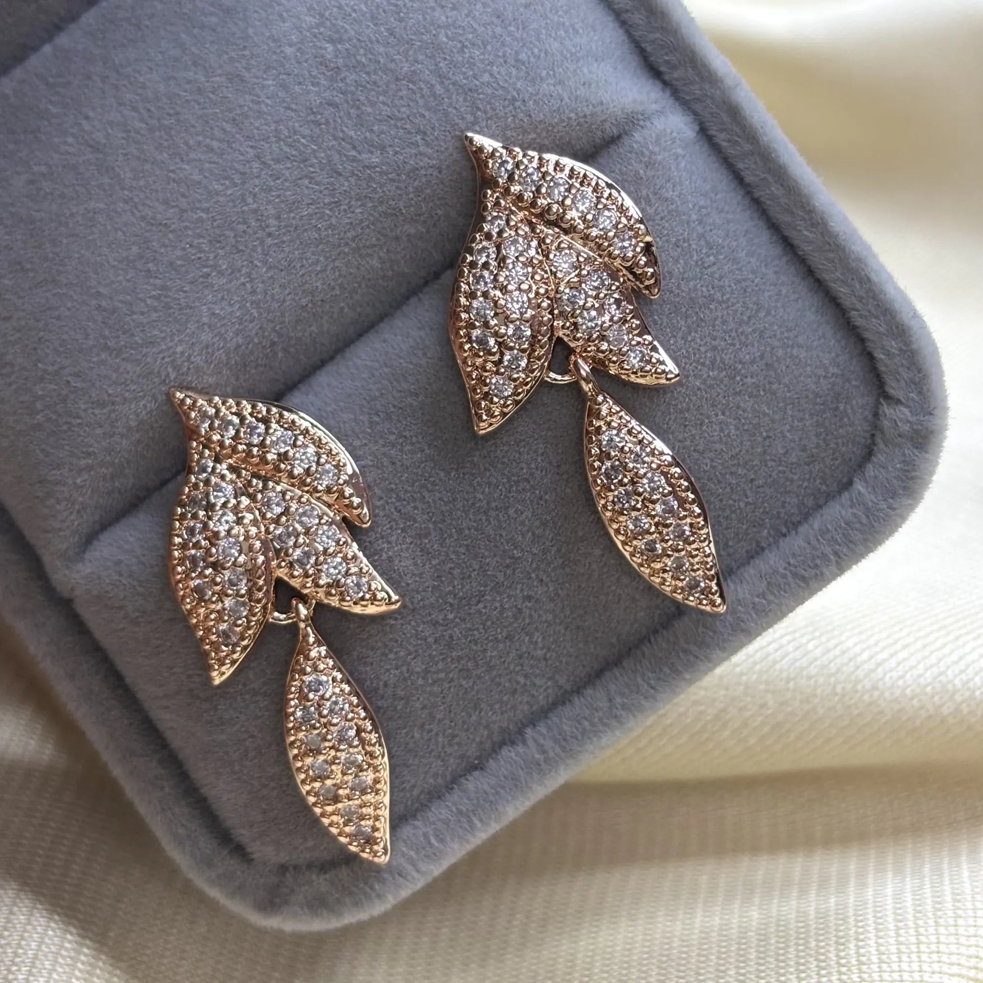 Rose Gold Leaf Cluster Stud Earrings | ER-T1-003