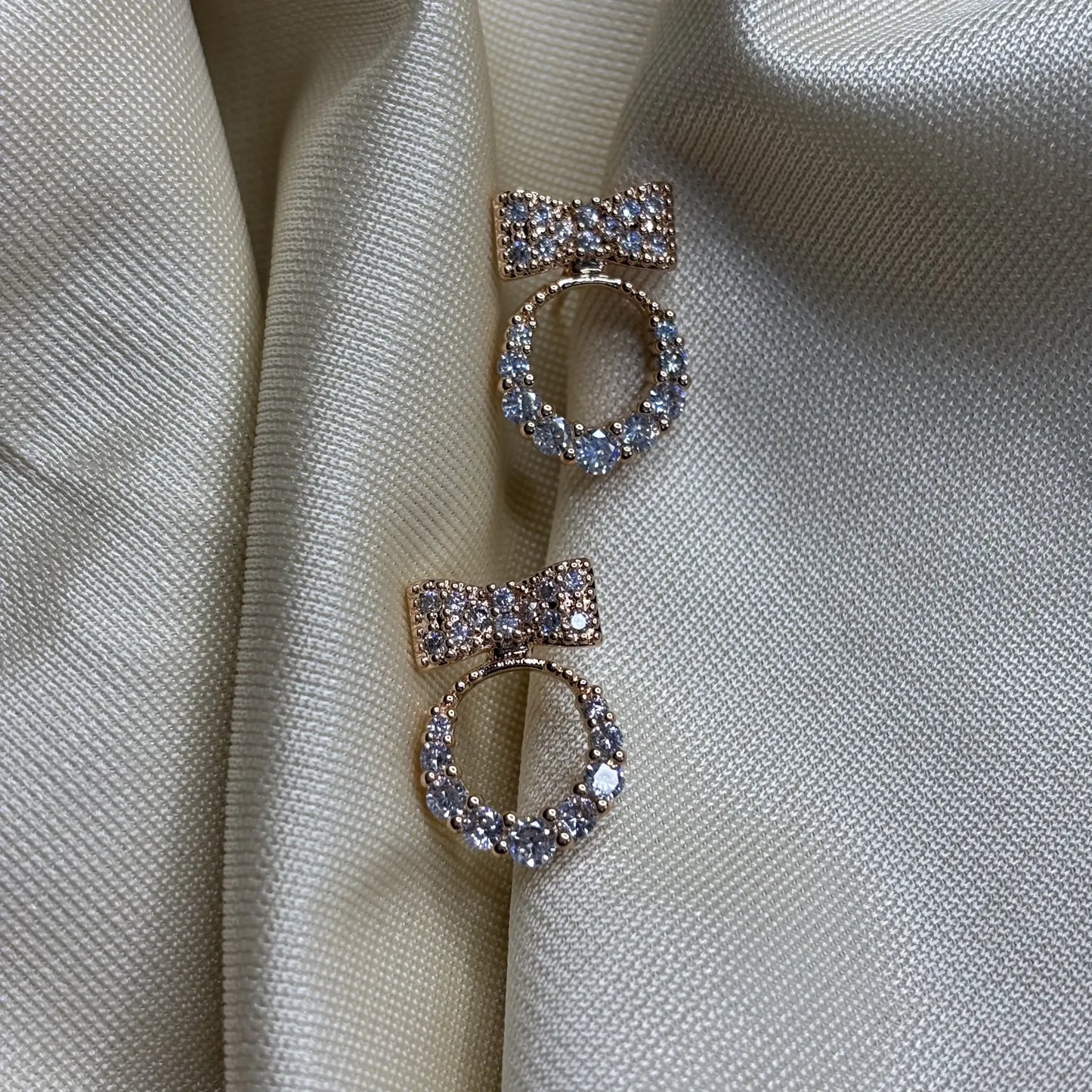 Dainty Bow Circle Earrings | ER-T1-007