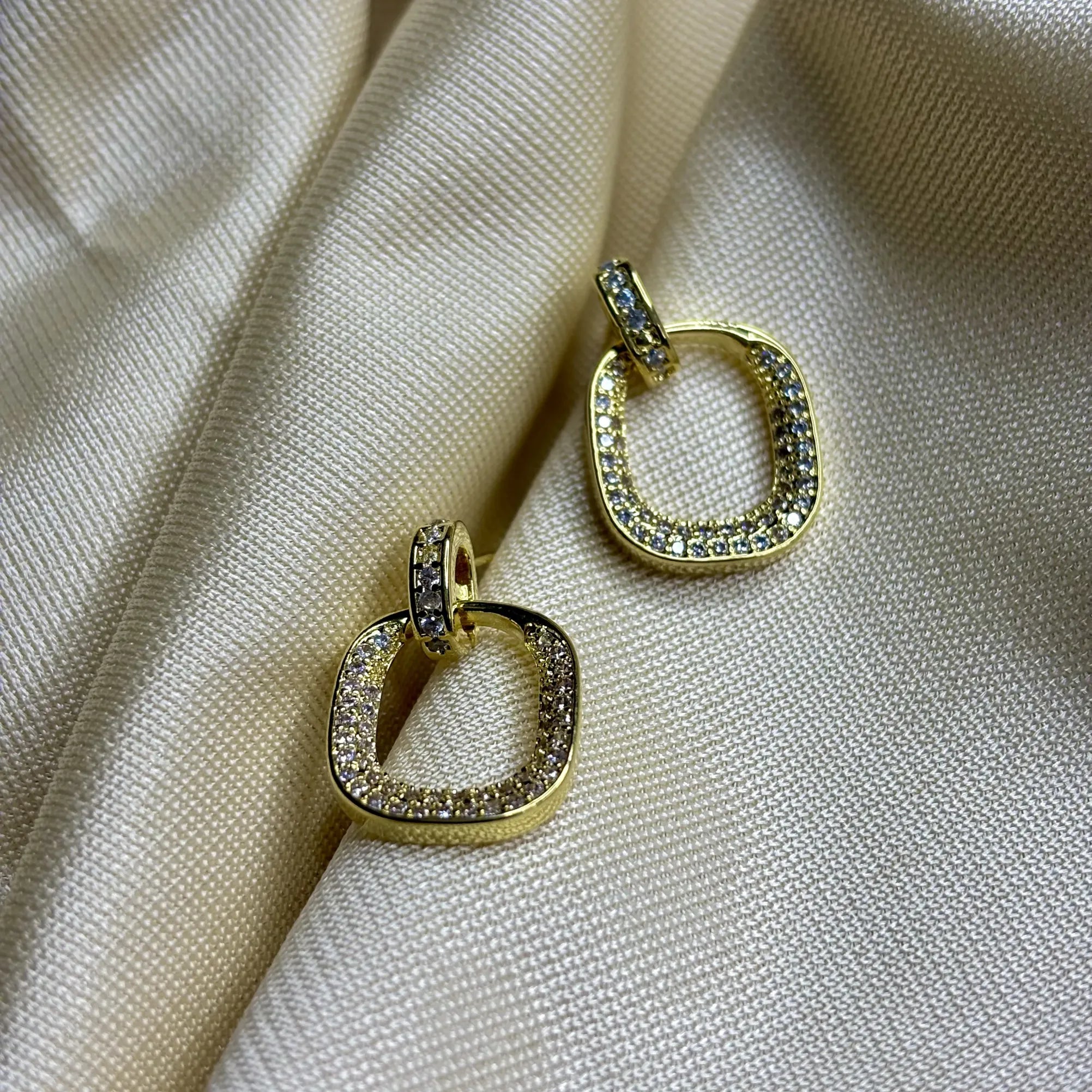 Glossy Gold Rectangular Drop Earrings | ER-T1-008