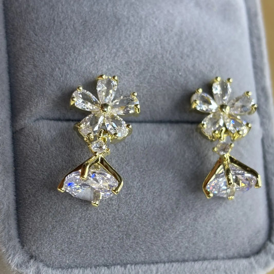 Gold Floral Stud Earrings with Geometric Drop | ER-T1-012