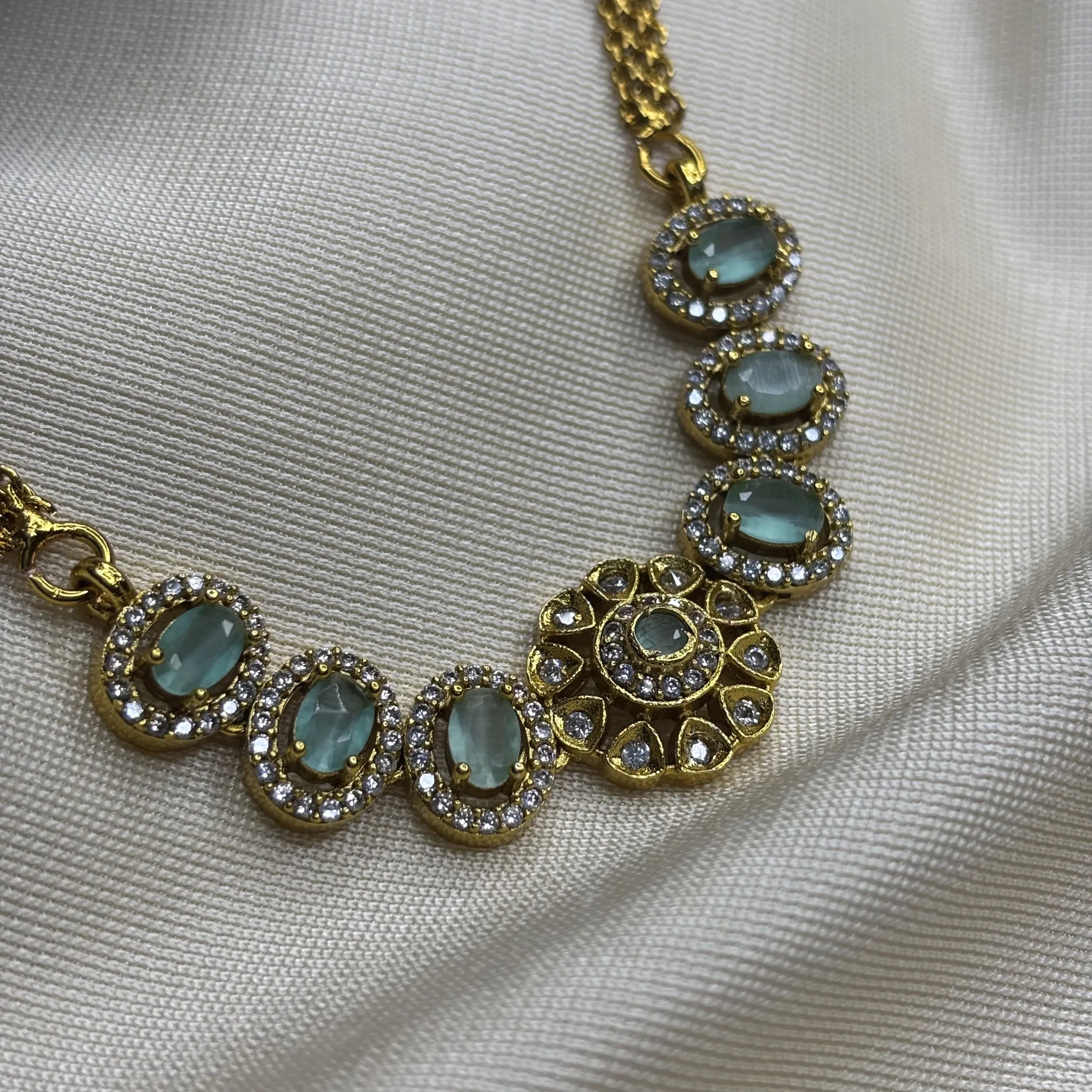 Mint Green Round Stone Necklace Set | CS-B1-007