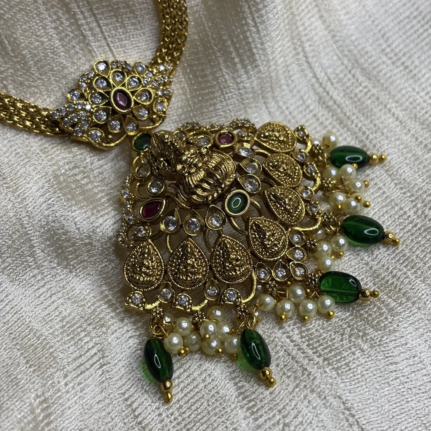 Lakshmi Temple Choker with Pearl & Green Bead Detailing | CS-B1-010