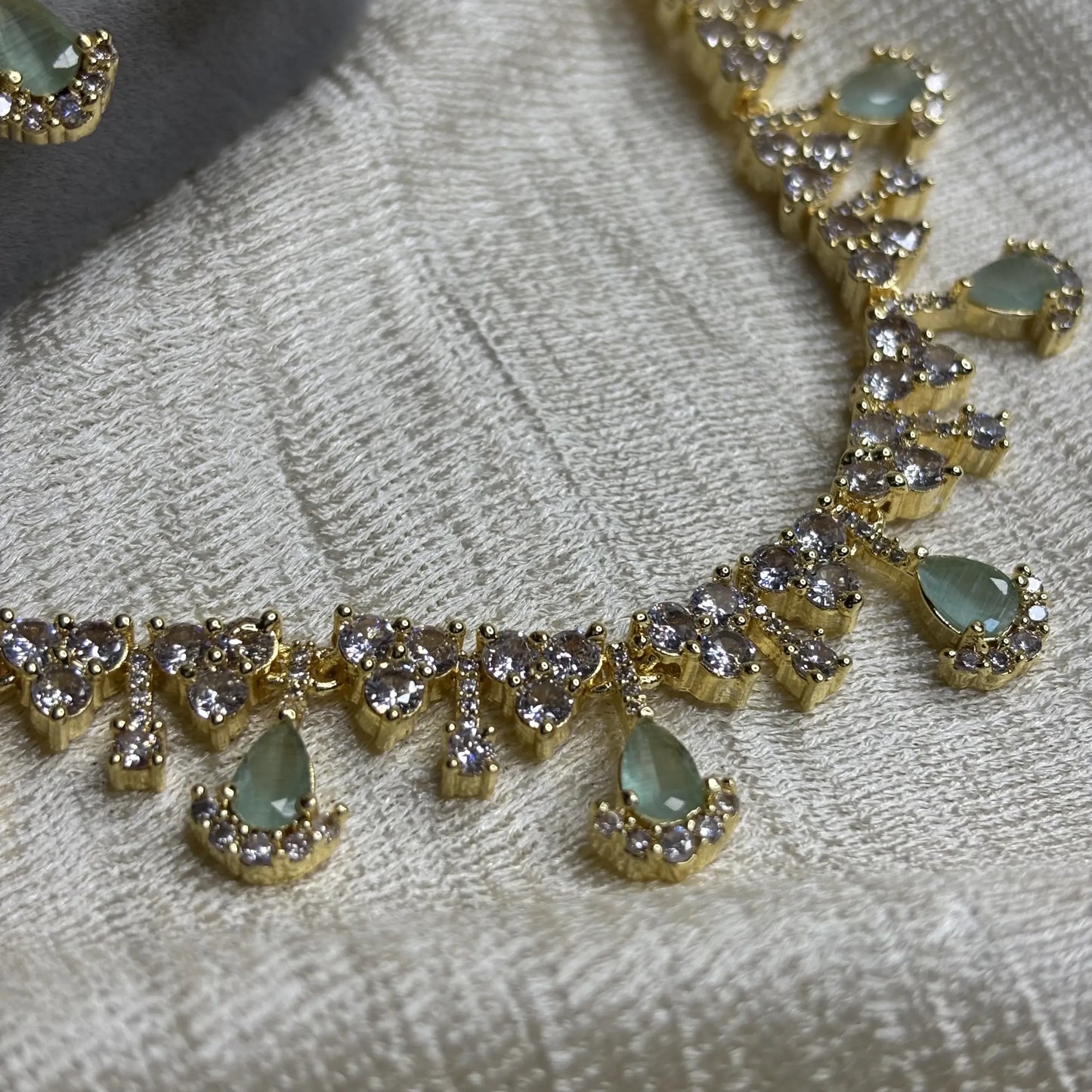 Modern Drop Choker Set with Mint Green Stones | CS-B1-015