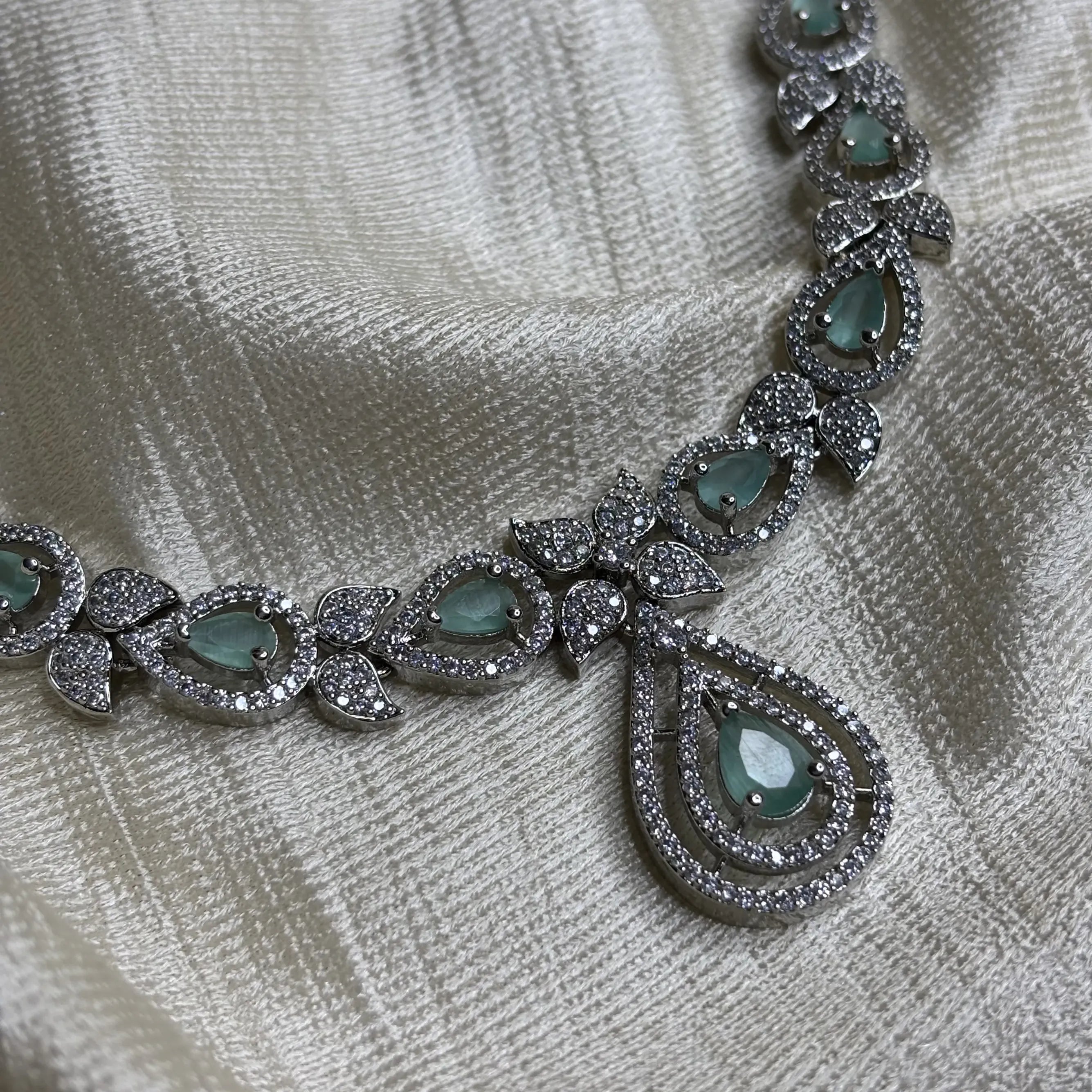 Mint Green Floral Motif Necklace Set with Earrings | CS-B1-020