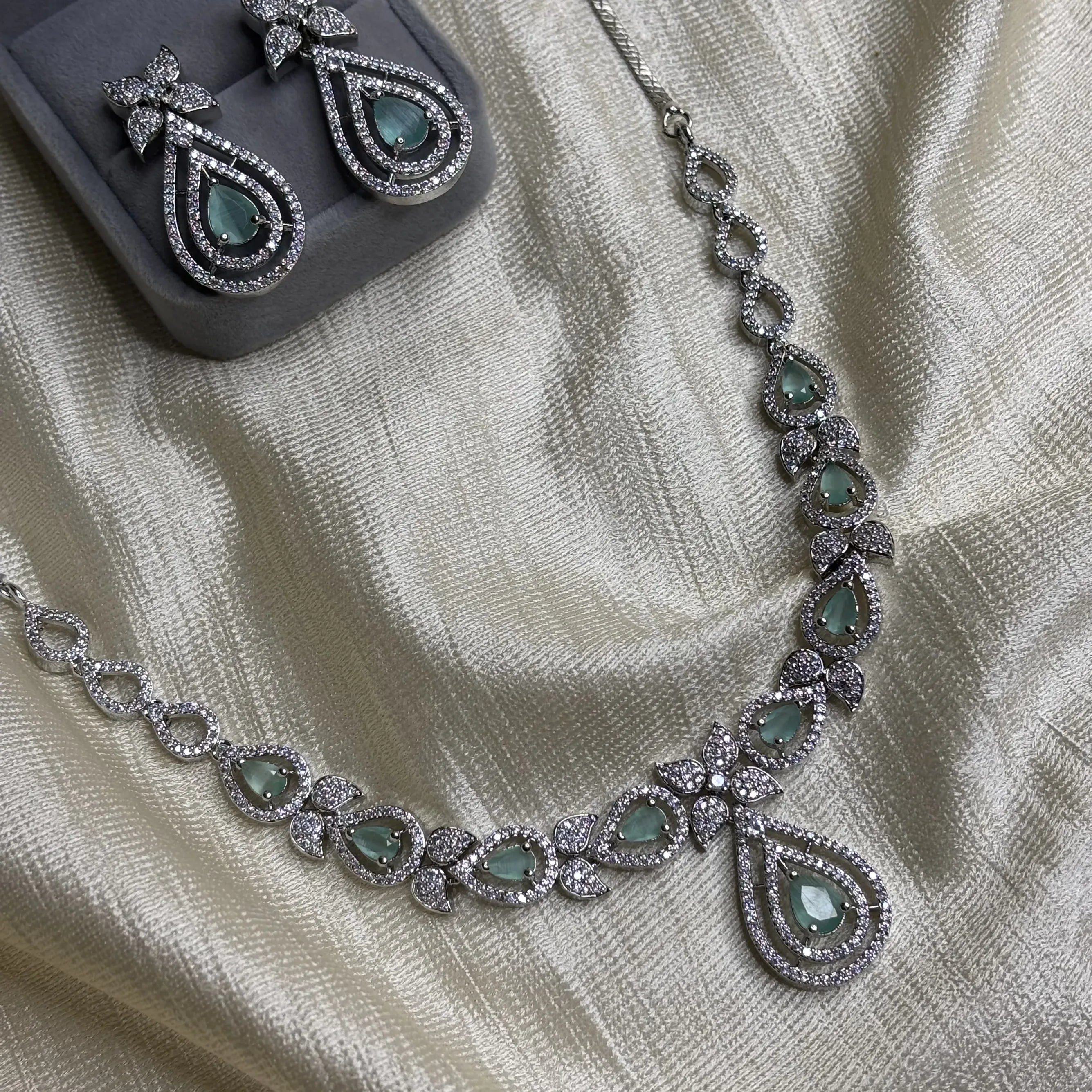 Mint Green Floral Motif Necklace Set with Earrings | CS-B1-020