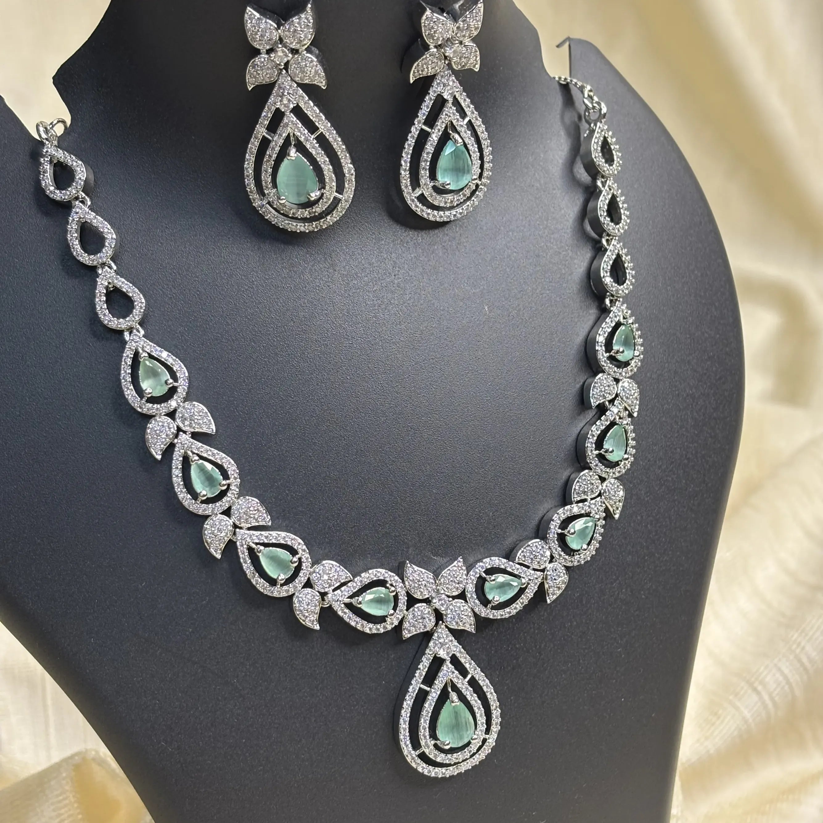Mint Green Floral Motif Necklace Set with Earrings | CS-B1-020