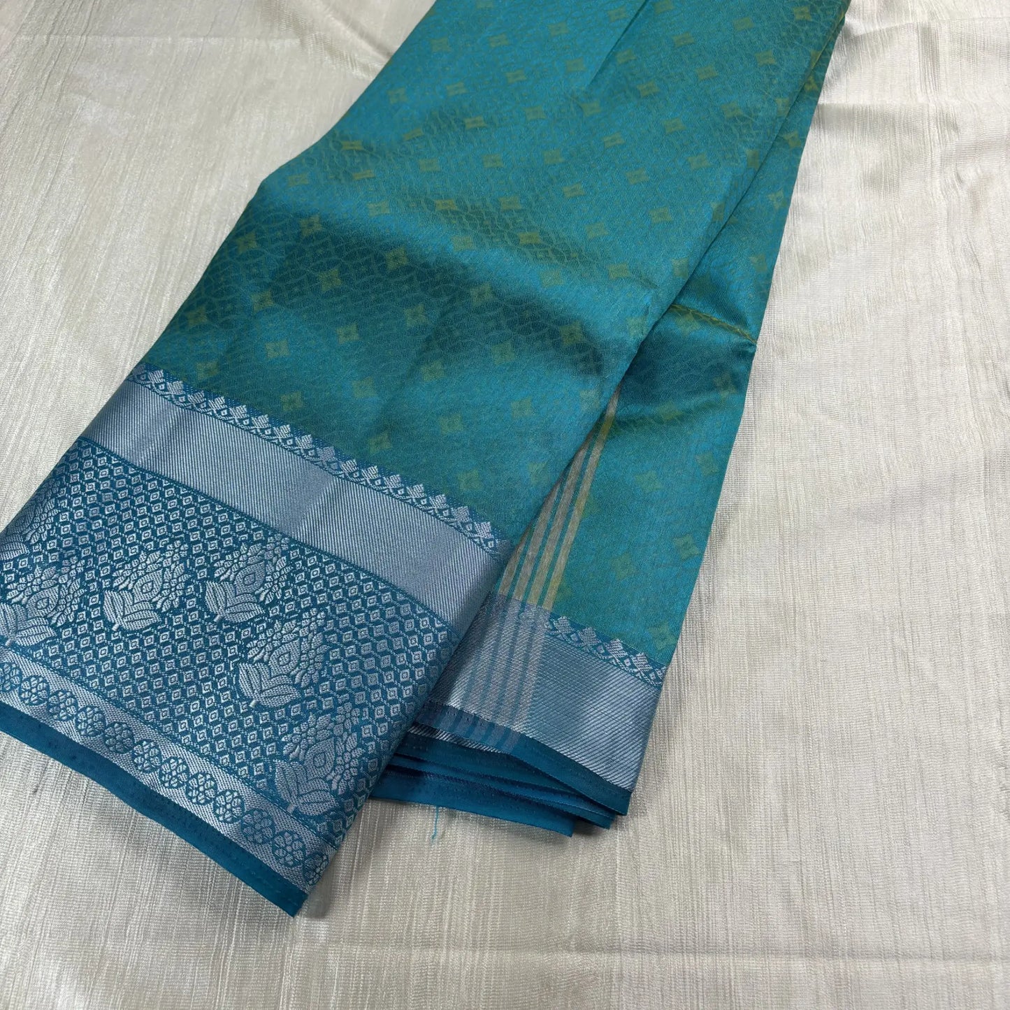 Devasena Teal Dreams – Chitt Pallu Ambose Silk Saree | M1-001