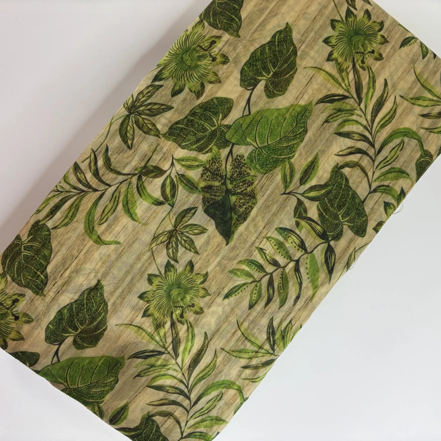 Jungle Fern – Cotton Jute Saree (Beige and Green) | M3-001