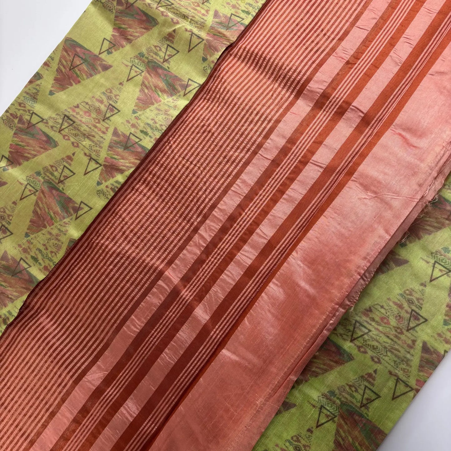 Green Geometric Print with Peach Pink Pallu – Tussar Silk Saree | K1-002