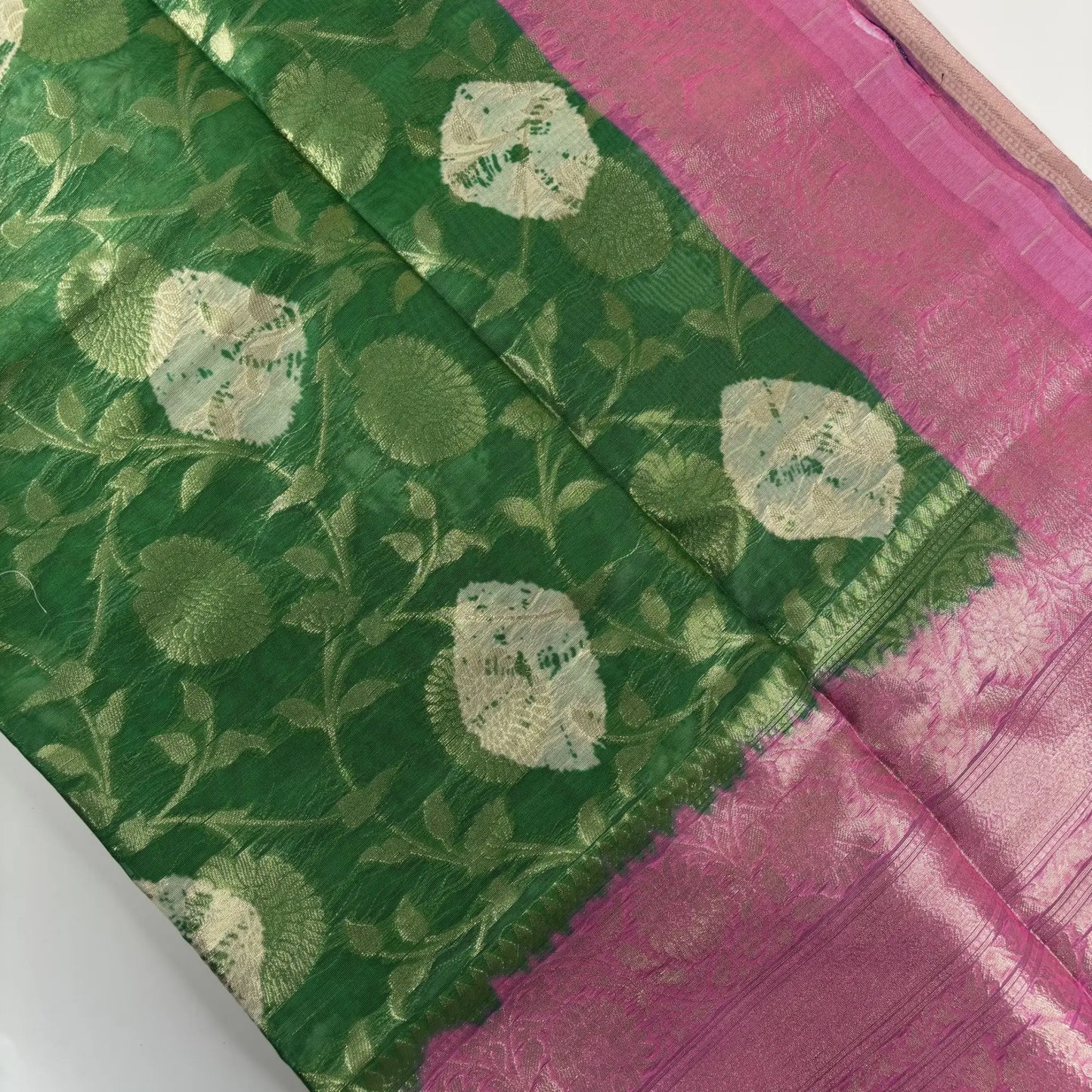 Emerald & Rose – Fancy Saree with Tissue-Like Fabric and Nakshatra Pallu | S3-001