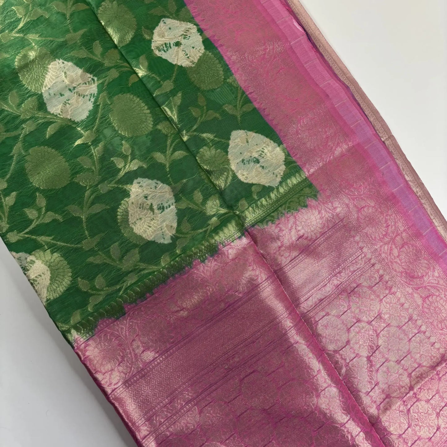 Emerald & Rose – Fancy Saree with Tissue-Like Fabric and Nakshatra Pallu | S3-001