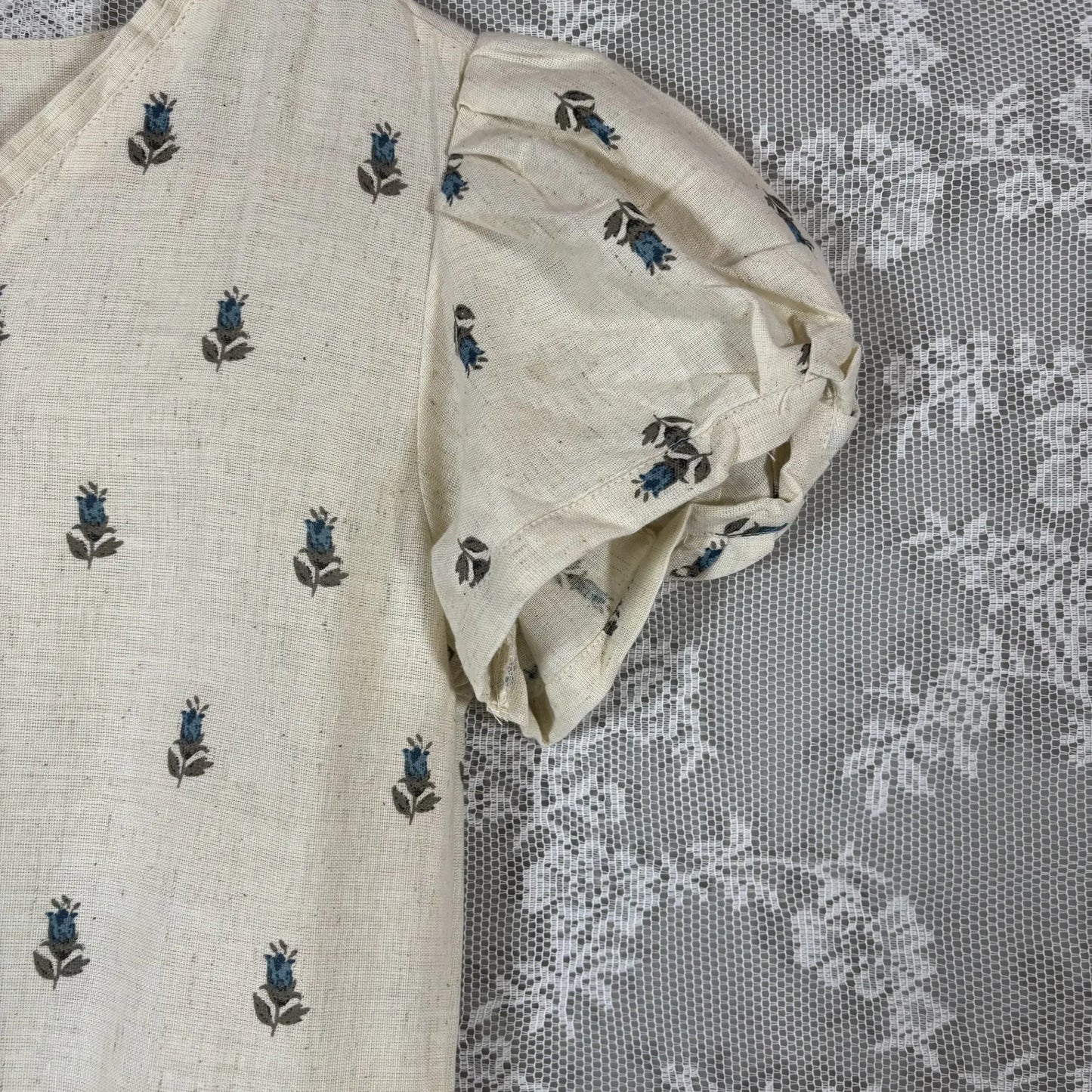 White Floral Print Short Kurthi | S1-002