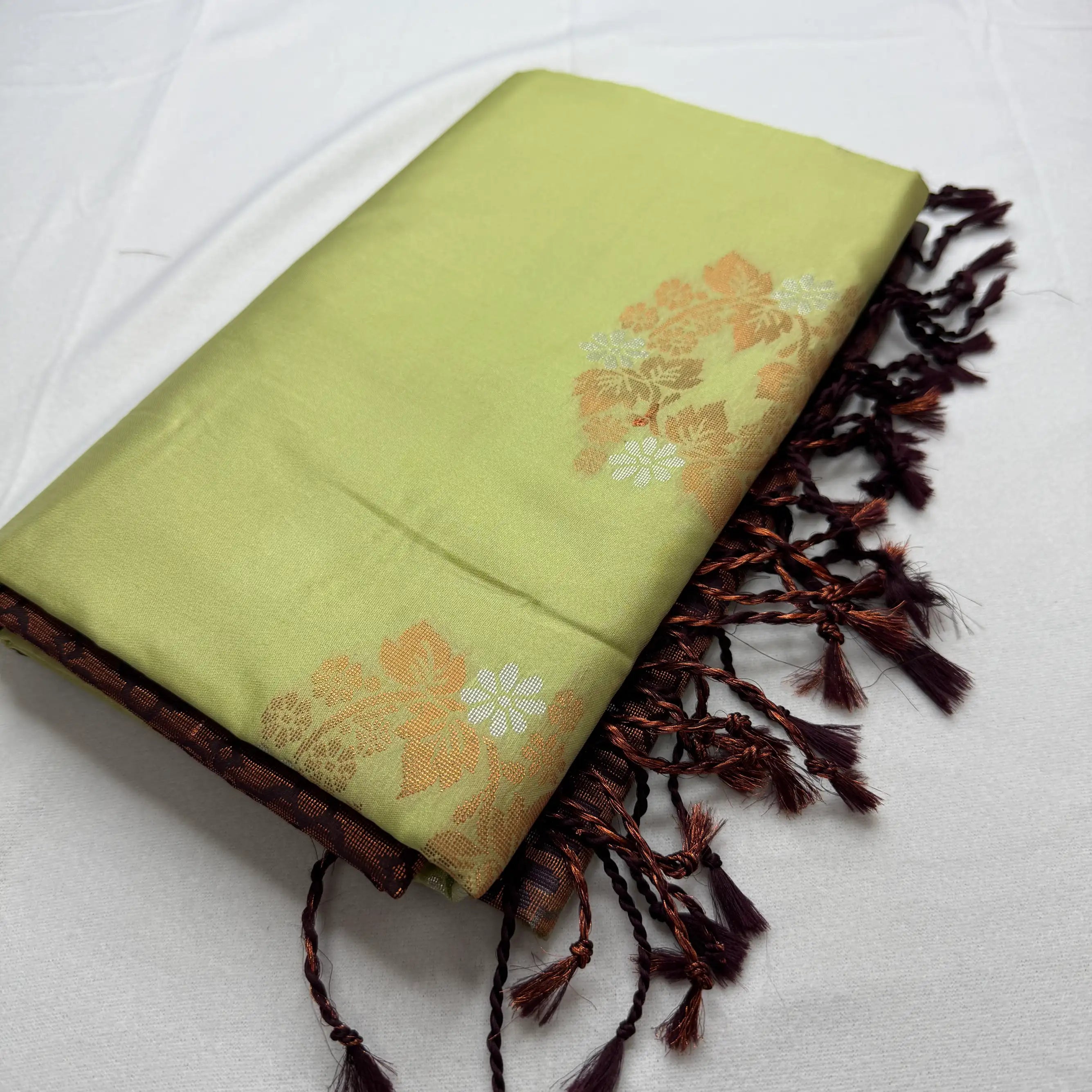 Serene Green & Maroon – Soft Silk Saree with Floral Pallu -SKU: H3-002