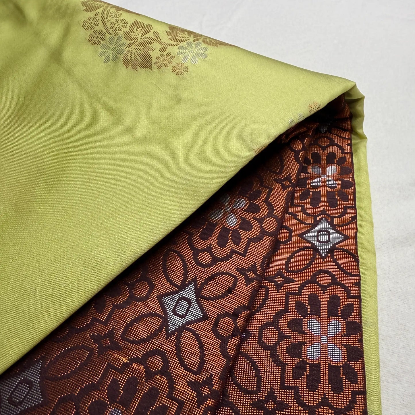 Serene Green & Maroon – Soft Silk Saree with Floral Pallu -SKU: H3-002