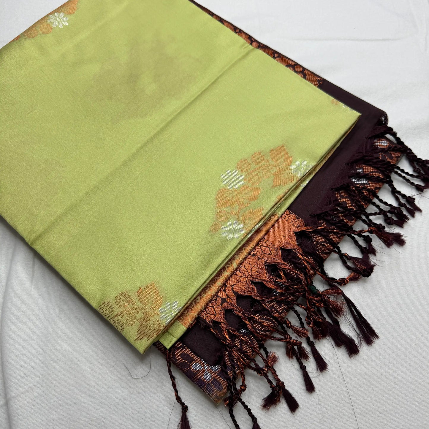 Serene Green & Maroon – Soft Silk Saree with Floral Pallu -SKU: H3-002