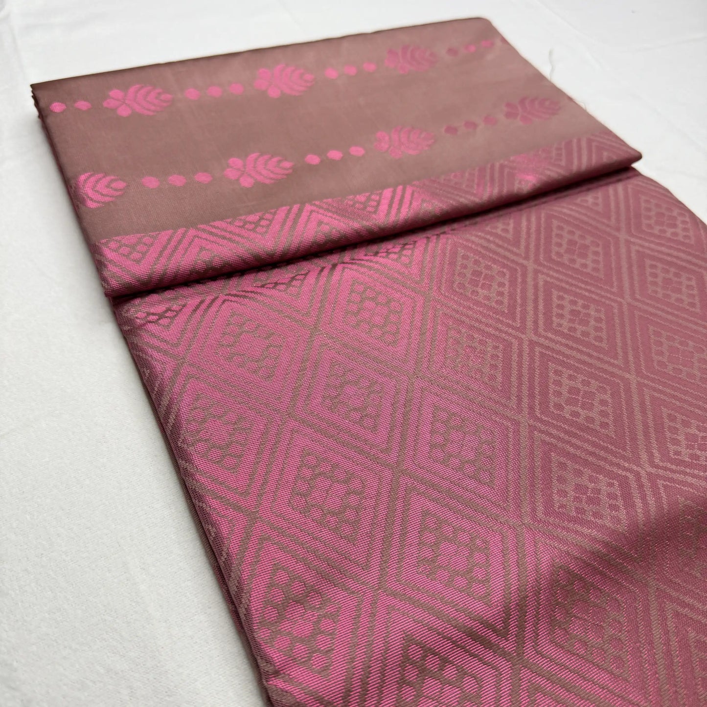 Muted Brown & Fuchsia – Soft Silk Saree with Geometric Pallu -SKU: I4-001
