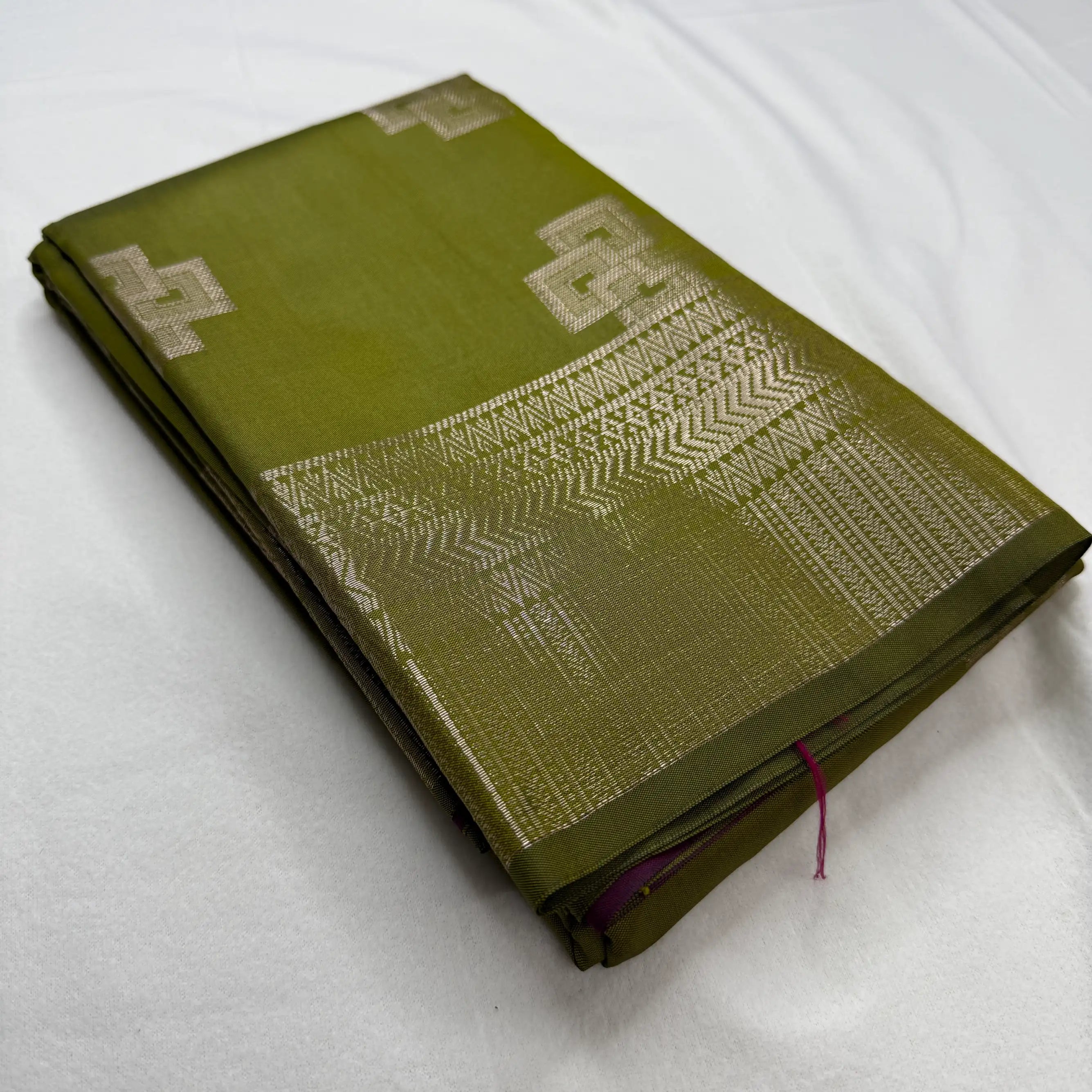 Olive Green & Magenta – Semi Silk Saree with Geometric Pallu -SKU: I1-001