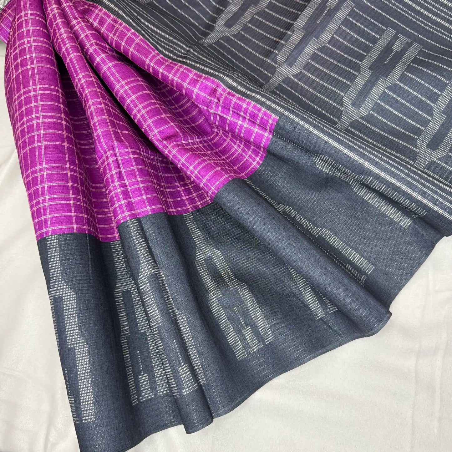 Vibrant Magenta & Charcoal – Handloom Saree with Checked Body -SKU: F2-001