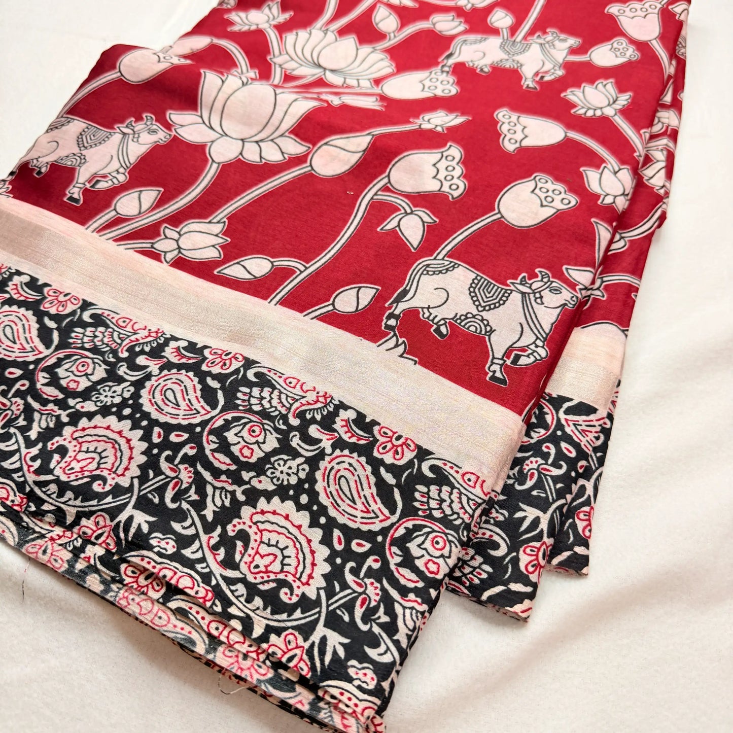 Red & Black – Cotton Saree with Pichwai & Kalamkari Print -SKU: I0-003