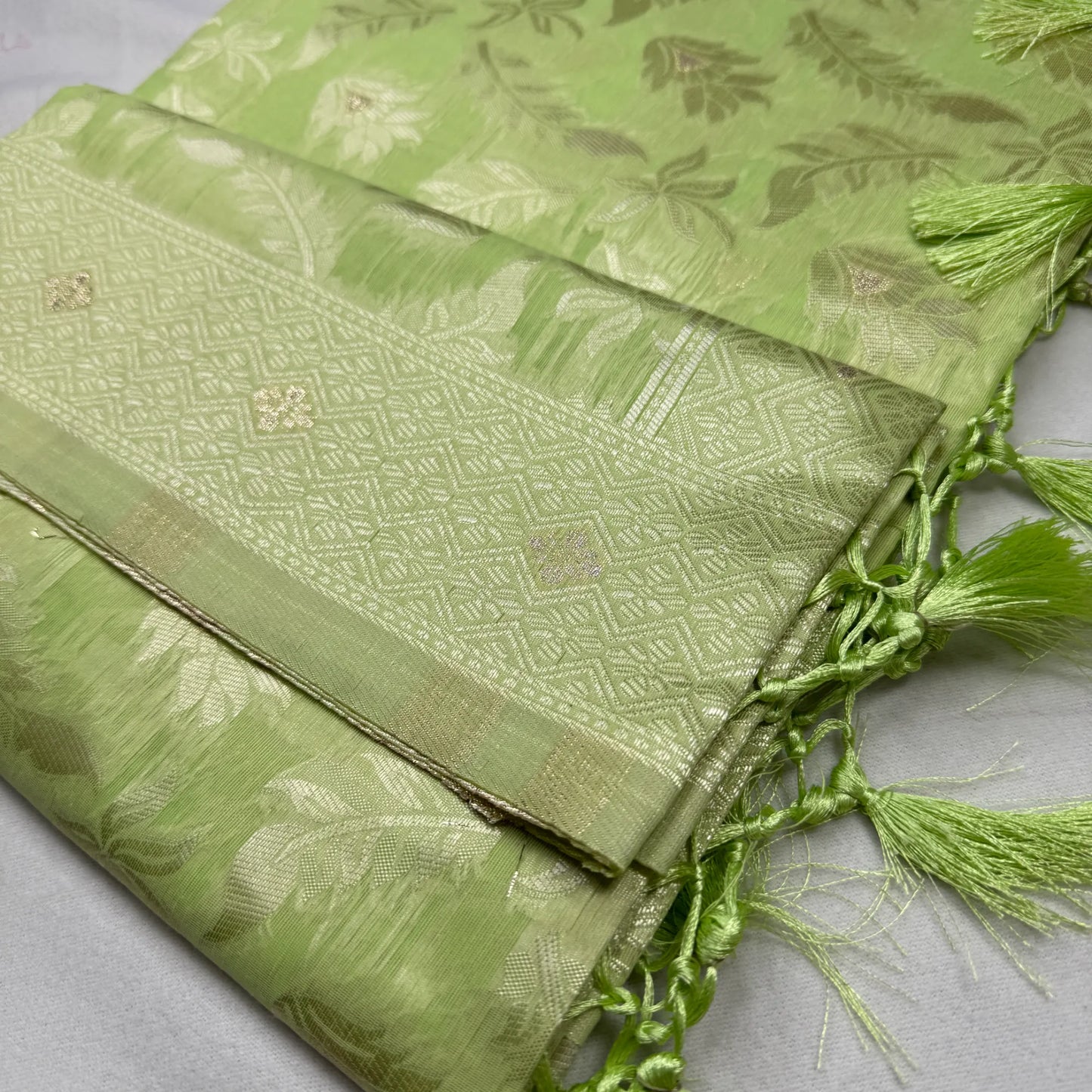 Mint Green Jacquard Saree with Woven Motifs | O4-003