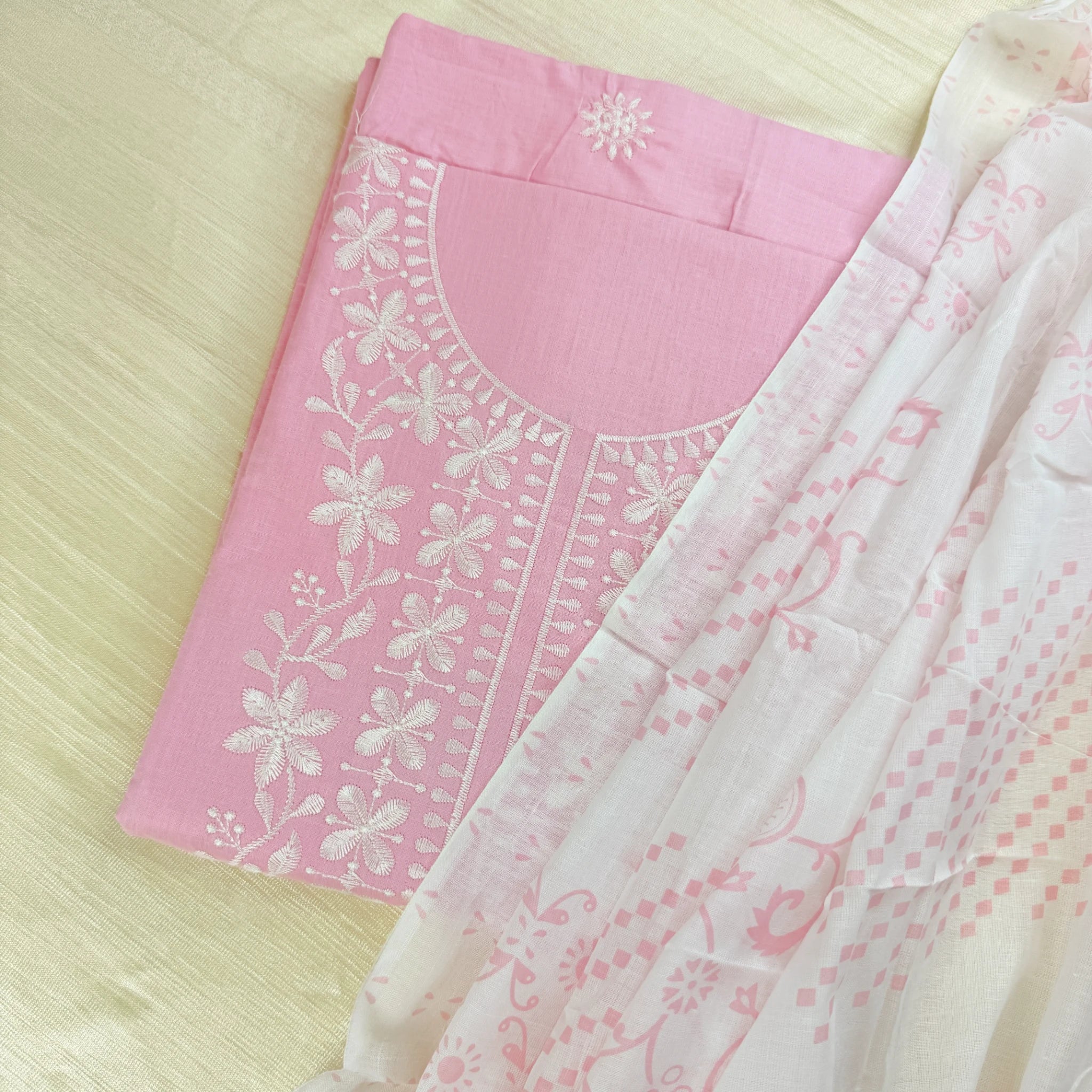 Roseate Embroidery – Unstitched Suit Set with Floral Embroidery and Printed Dupatta | T0-003