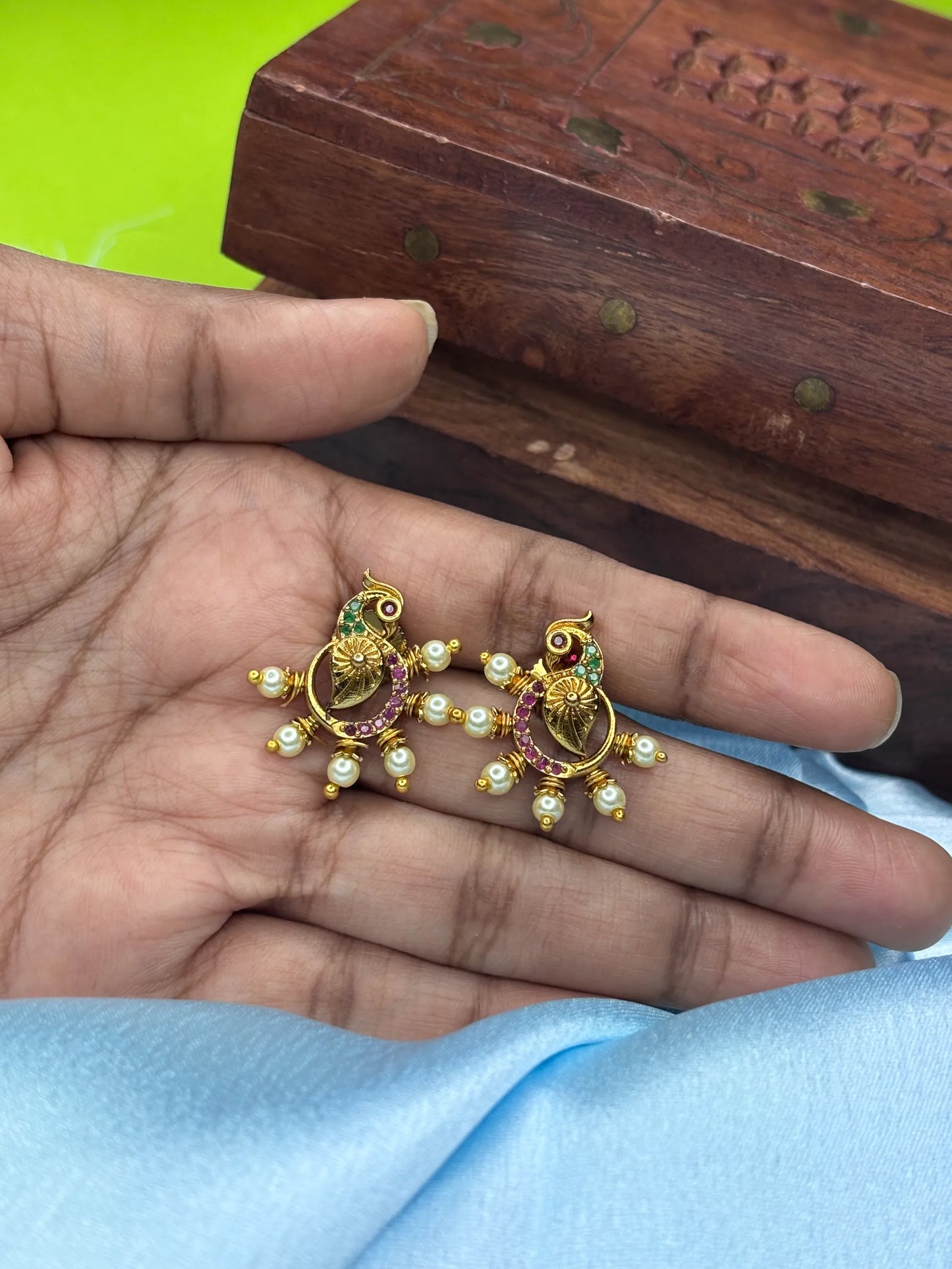 Classic Peacock & Pearl Stud Earrings (SKU: B5-T-003)