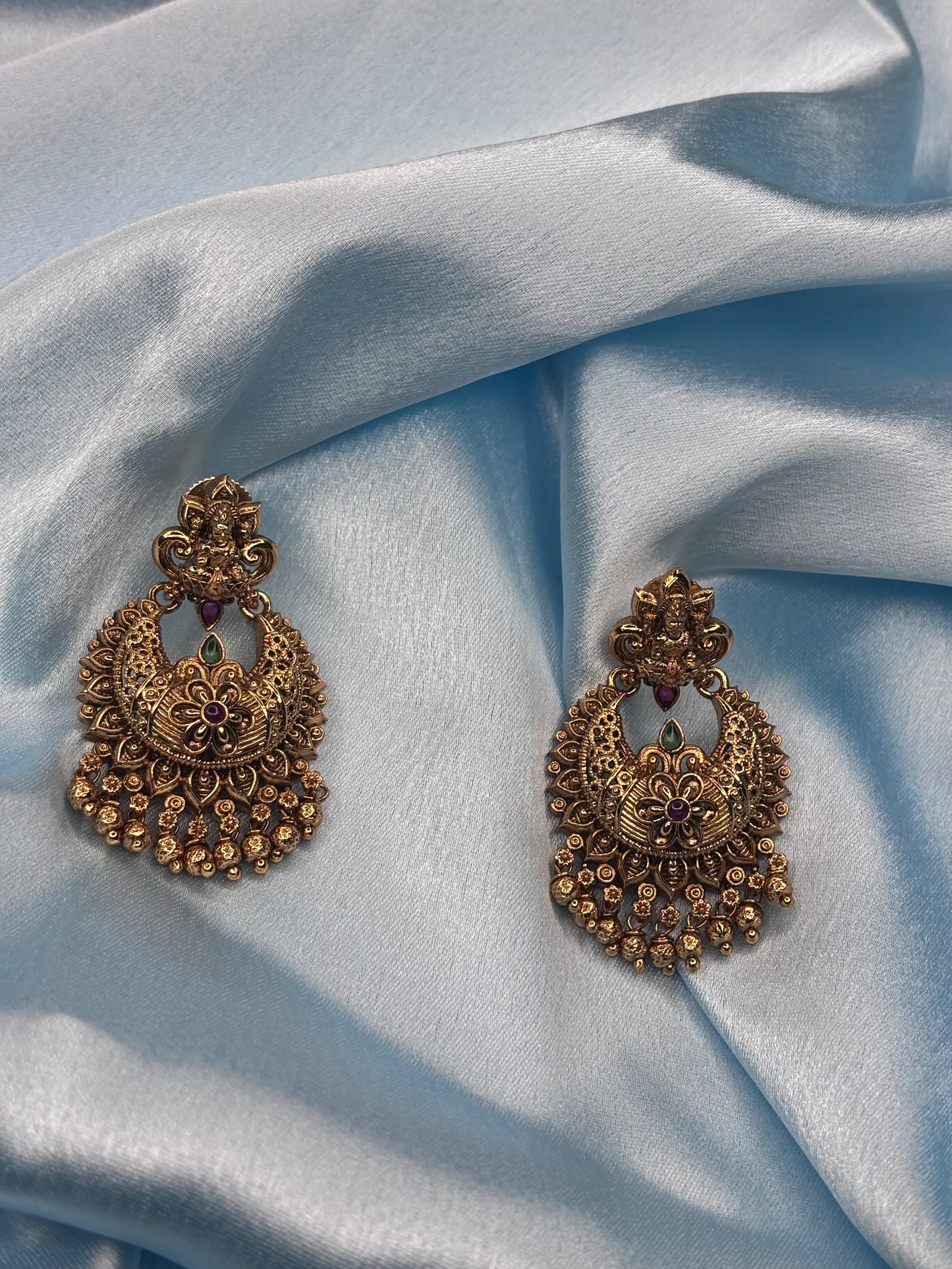 Grand Antique Jhumka Earrings (SKU: B5-J-006)