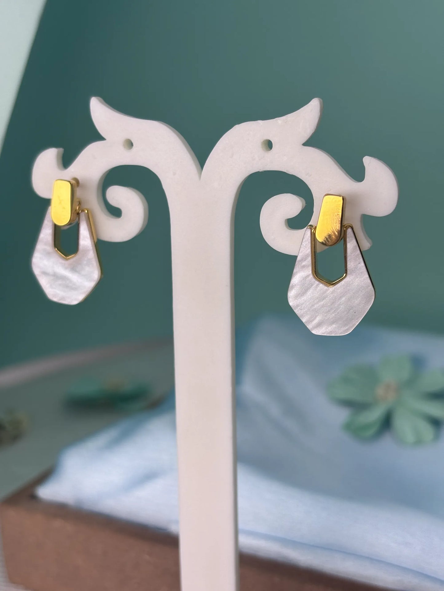 Mother of Pearl Geometric Drop Earrings (SKU: B4-ER-024)