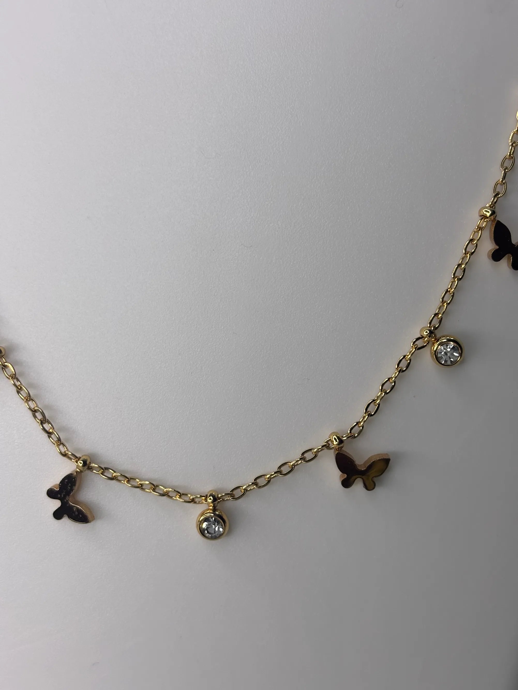 Butterfly Charm Necklace (SKU: B4-SC-001)