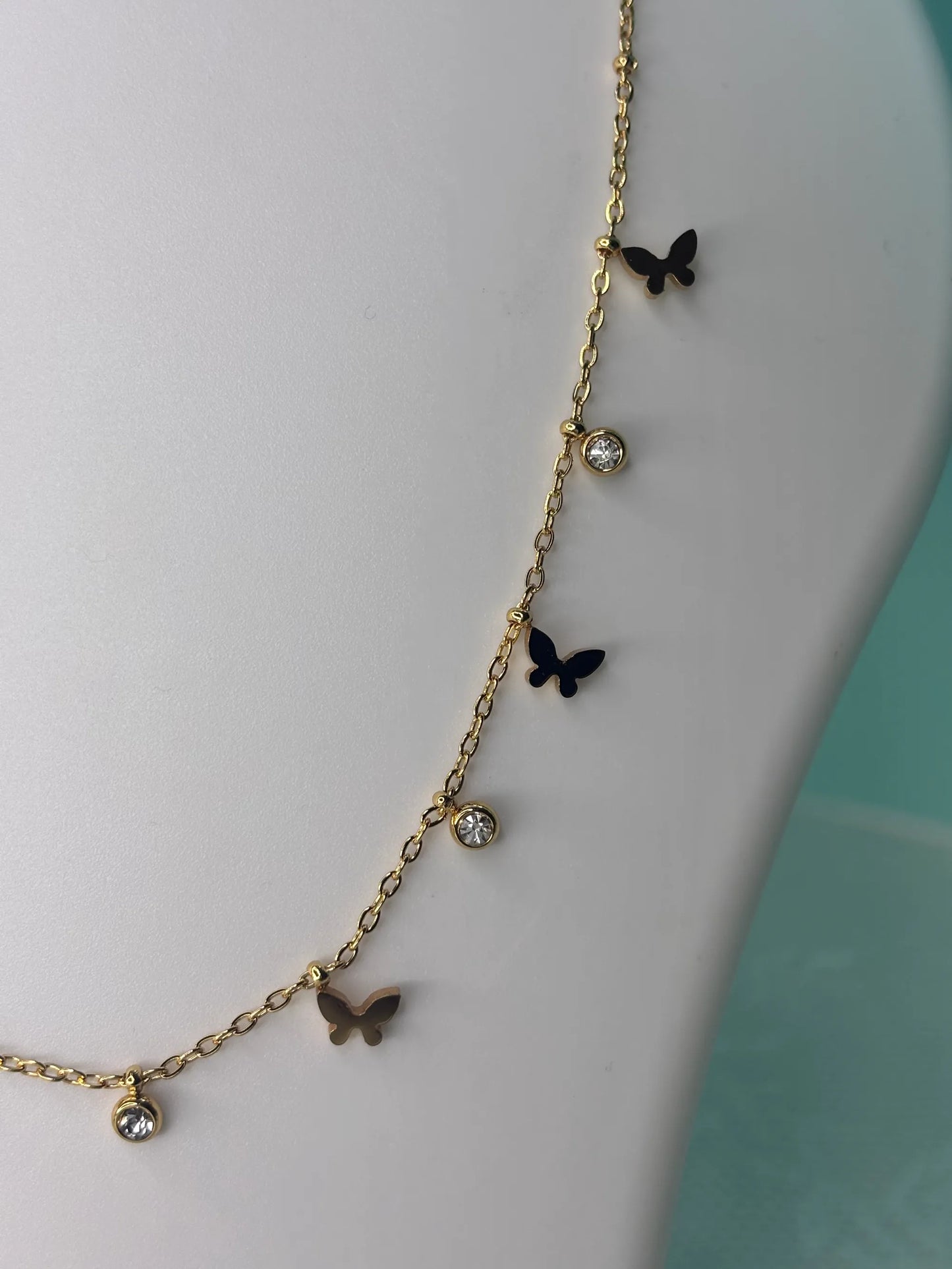 Butterfly Charm Necklace (SKU: B4-SC-001)