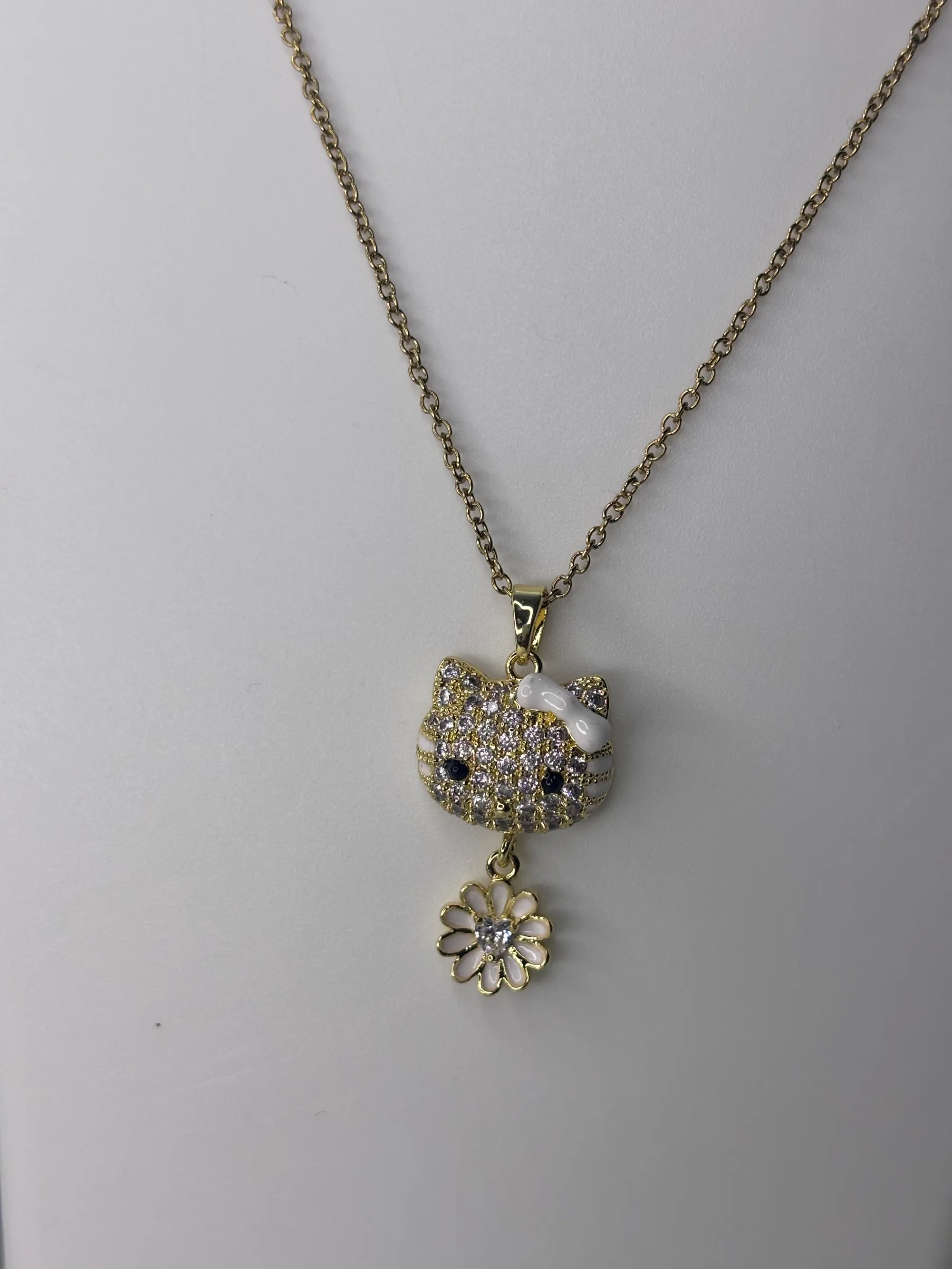 Kitty & Flower Charm Necklace (SKU: B4-SC-002)