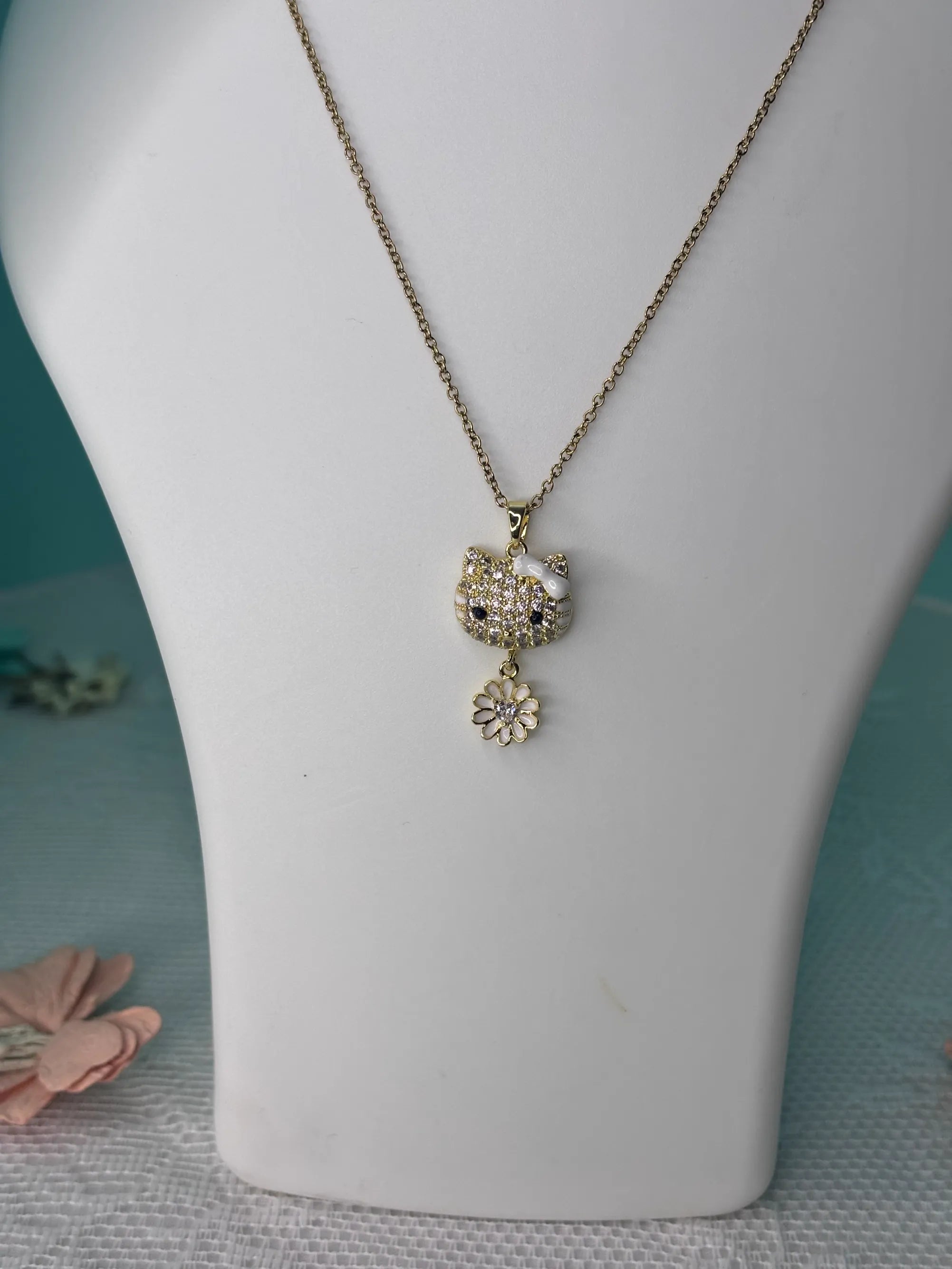 Kitty & Flower Charm Necklace (SKU: B4-SC-002)